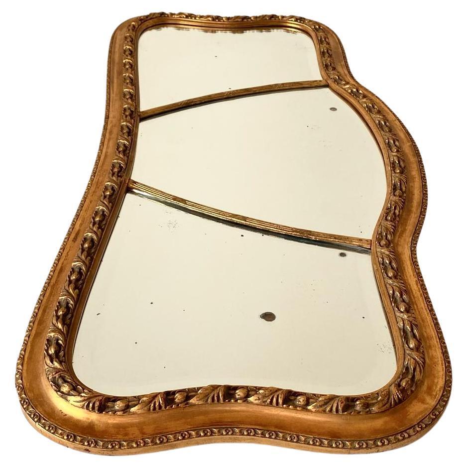 Antique gold leaf rectangular wall mirror, Italy 1850's In Good Condition For Sale In Ceglie Messapica, IT