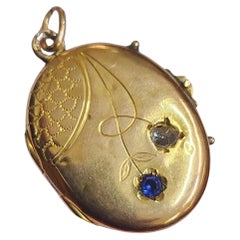 Antique Gold Locket Pendant
