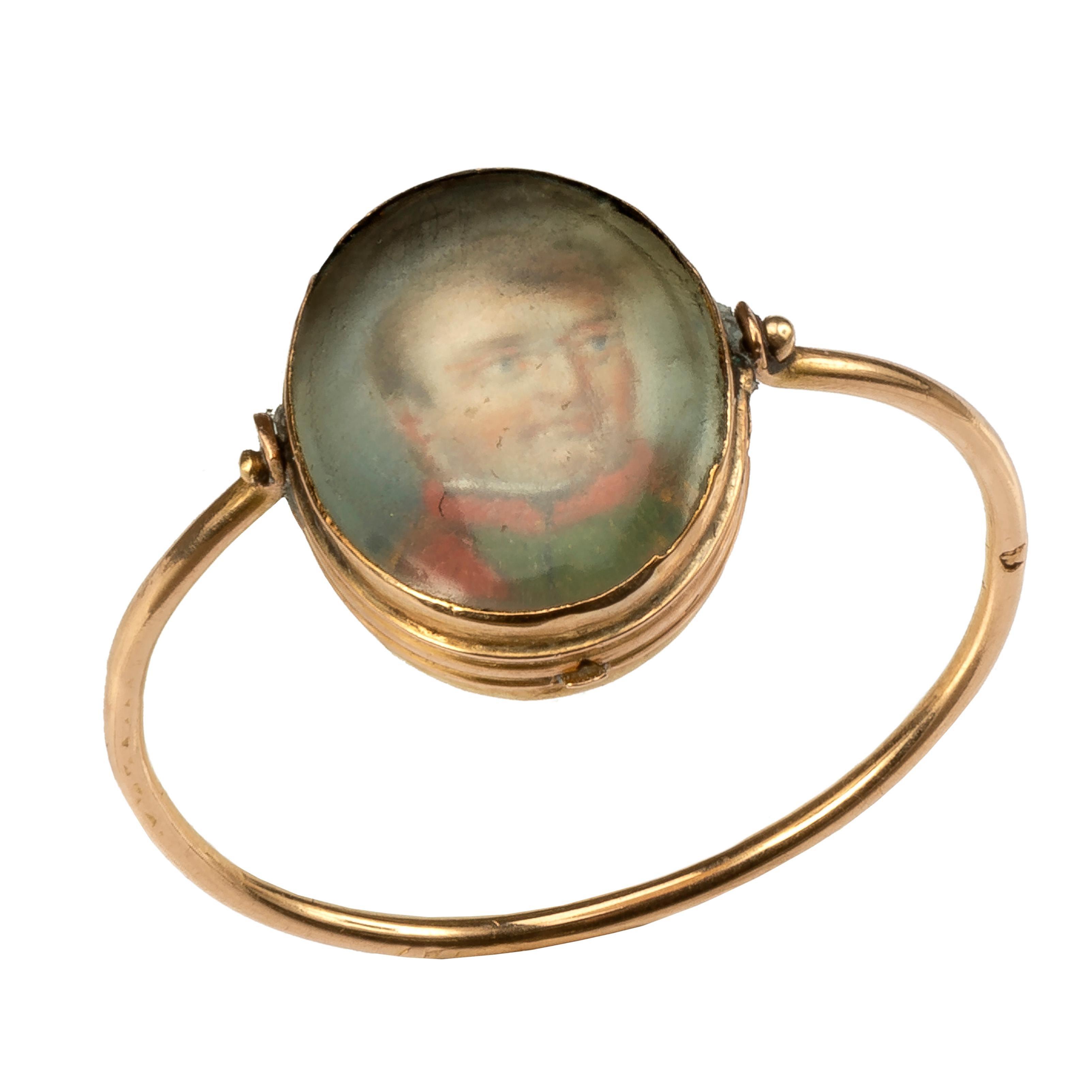 Bague pivotante en or avec médaillon ancien et portrait de Napoléon Bonaparte Unisexe en vente