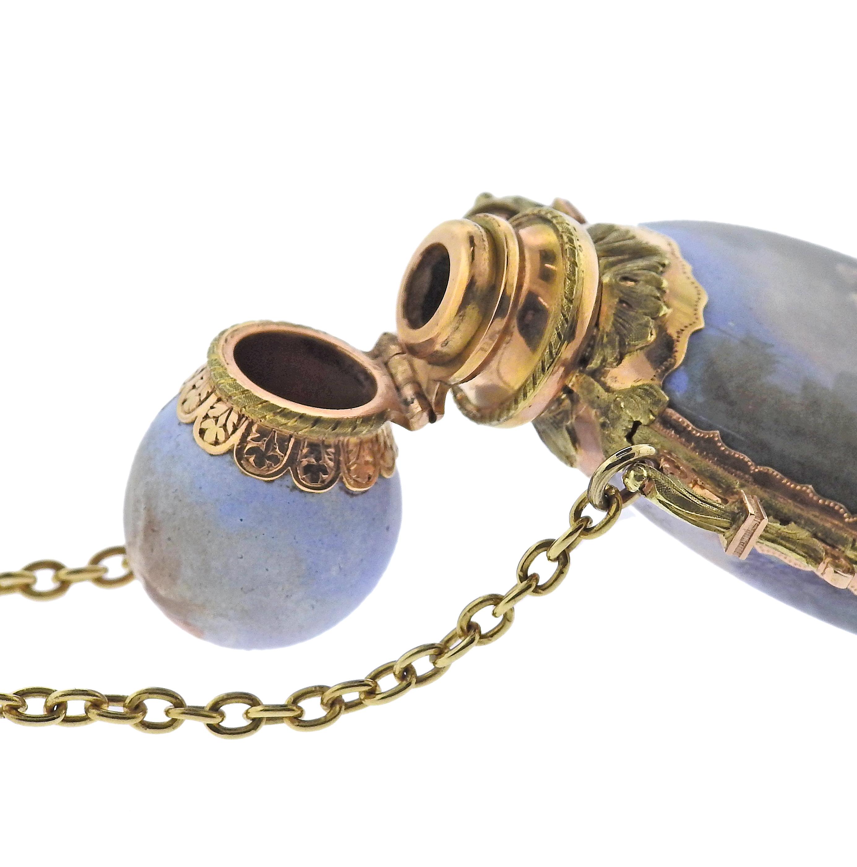 Antike Gold Miniature Hand gemalt Porzellan Parfümflasche Damen im Angebot