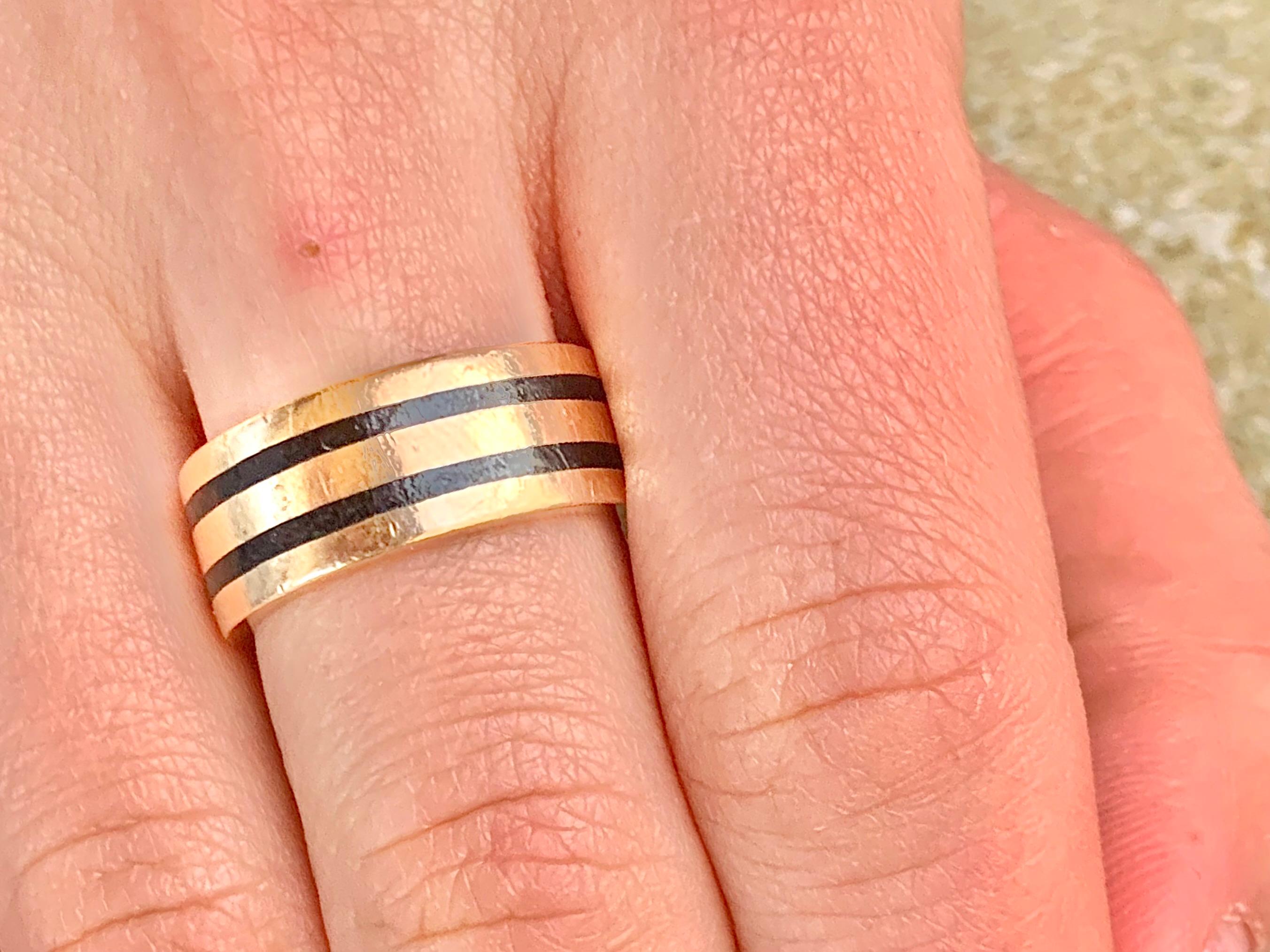 Antique Gold Mourning Ring Enamel Inscription 