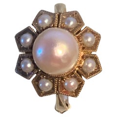 Antique Gold Pearls in Geometric petal design Ring 