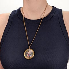 Antiker Gold- und Pictoral-Emaille-Anhänger für eine Halskette mit Landschaftsssszene mit Anhänger