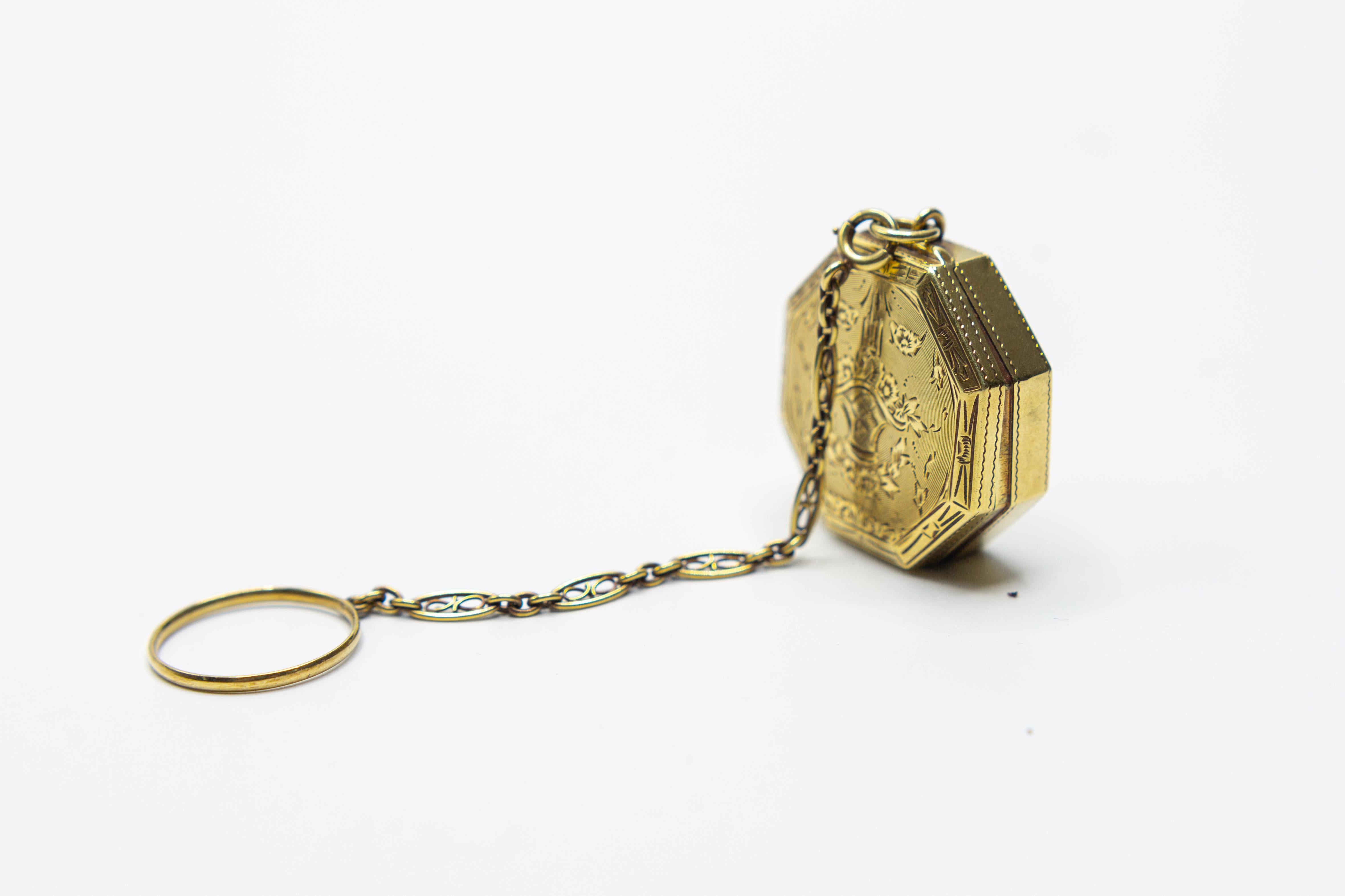 Antique Gold Pill Box/Powder Box Pendent Necklace For Sale 4
