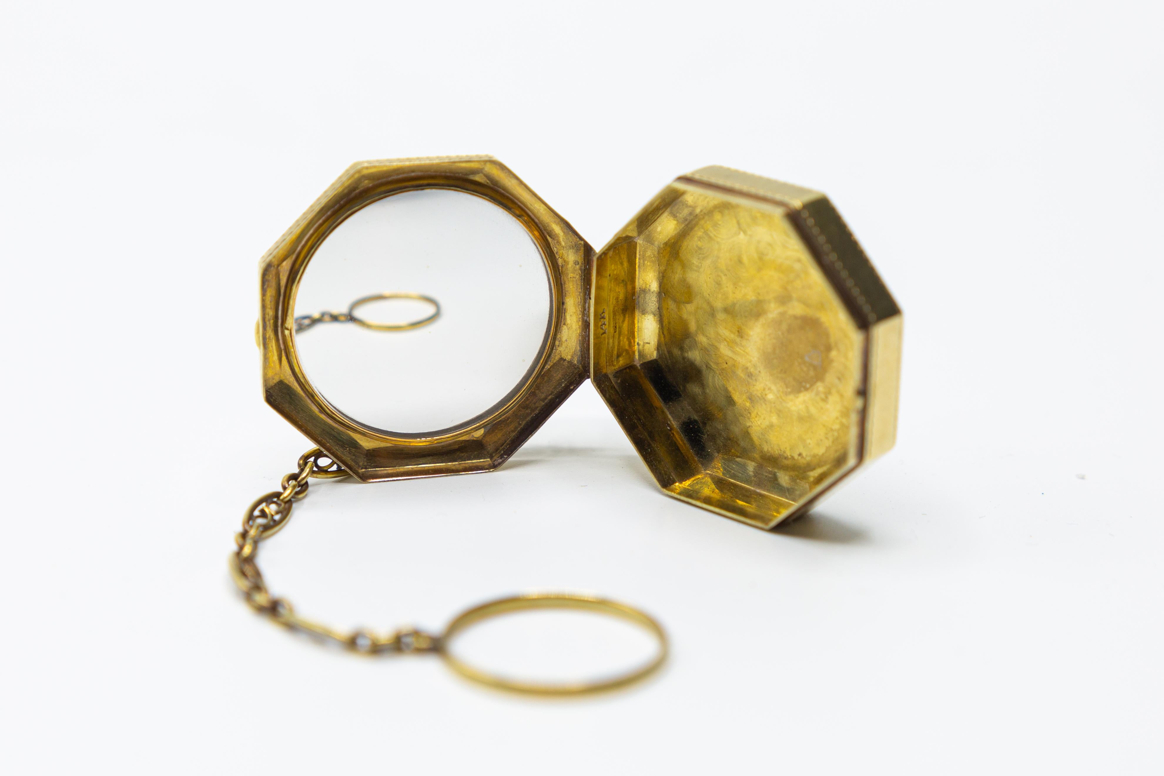 Art Deco Antique Gold Pill Box/Powder Box Pendent Necklace For Sale