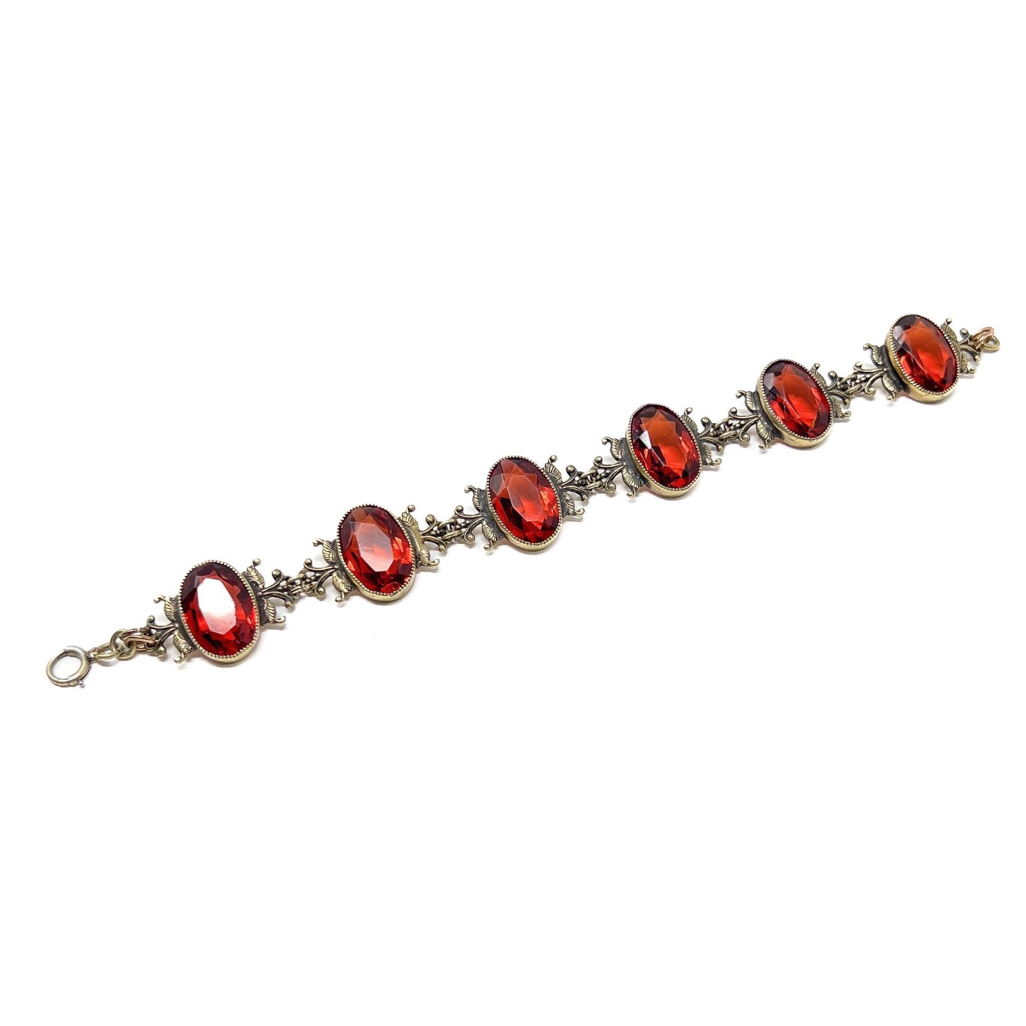 Bracelet antique en filigrane plaqué or et grenat hessonite en vente 1