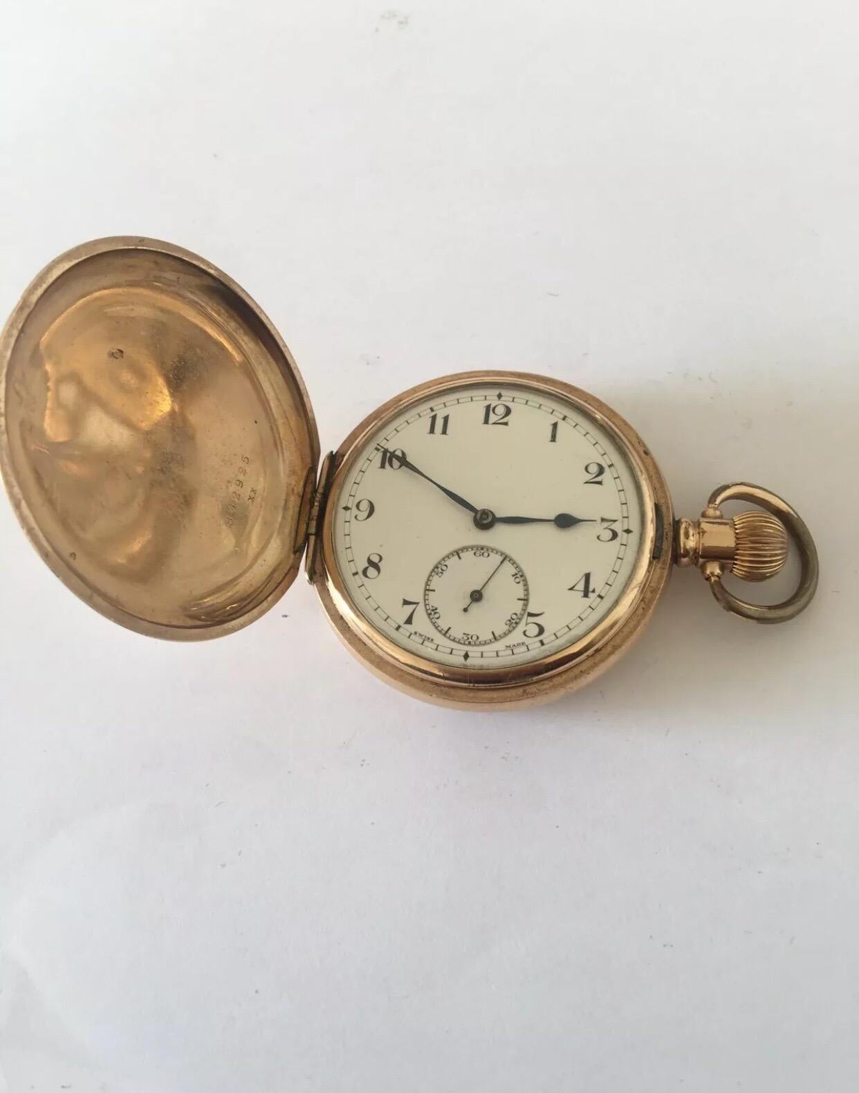 
Antique Gold Plated Full Hunter Dennison Case Pocket Watch.


This beautiful full hunter pocket watch is in good working condition and it ticks nicely