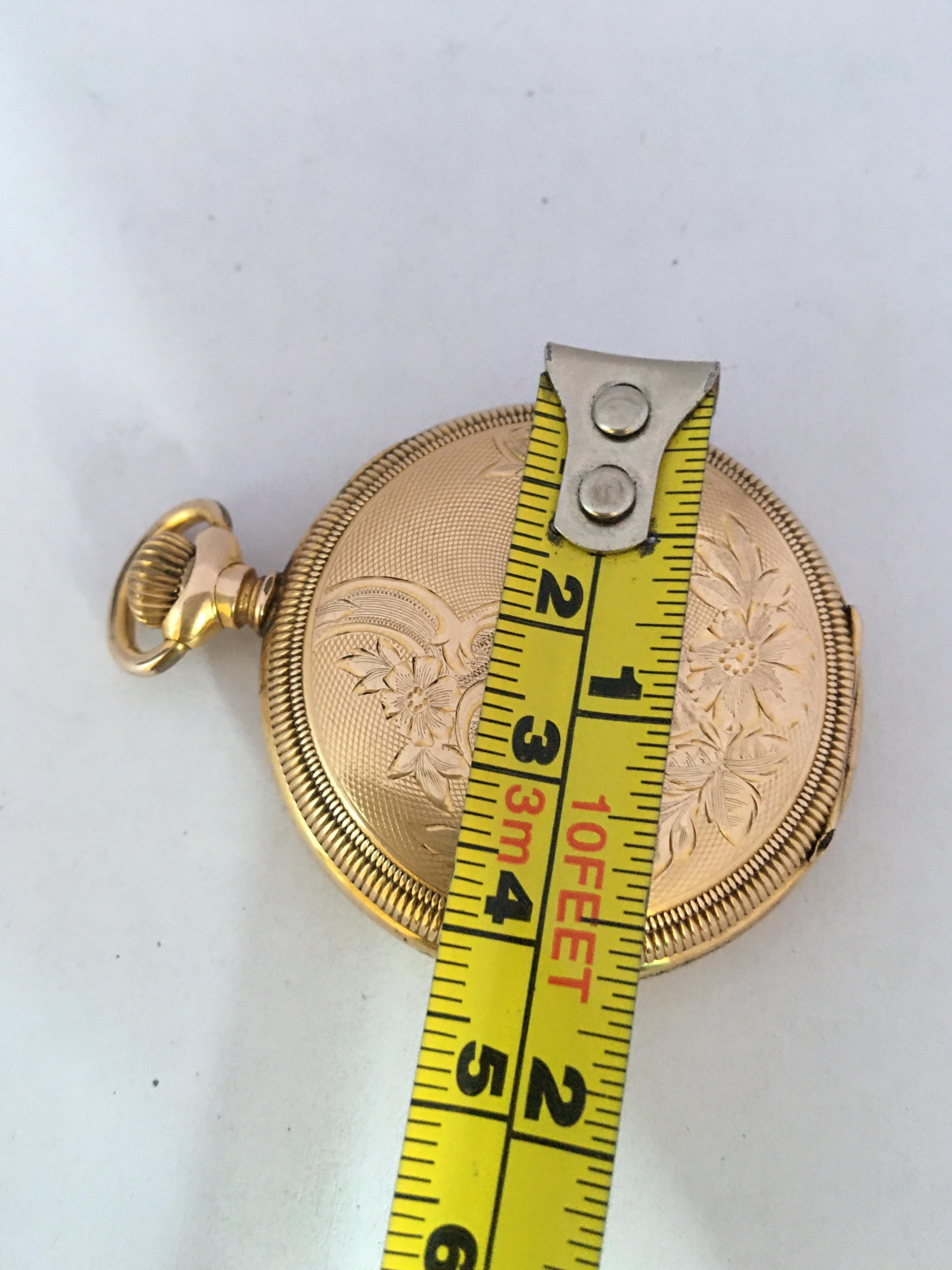 Antique Gold-Plated Full Hunter Engine Turned Engraved Case Waltham Pocket Watch For Sale 4