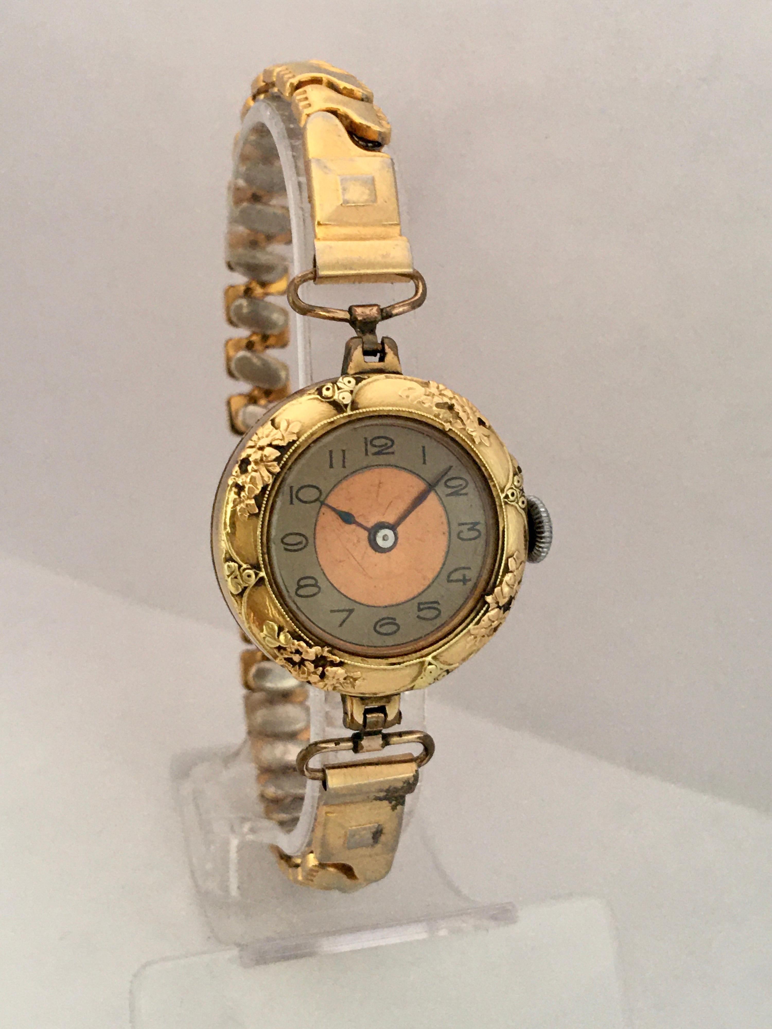 Antique Gold-Plated Ladies Mechanical Trench Watch 9