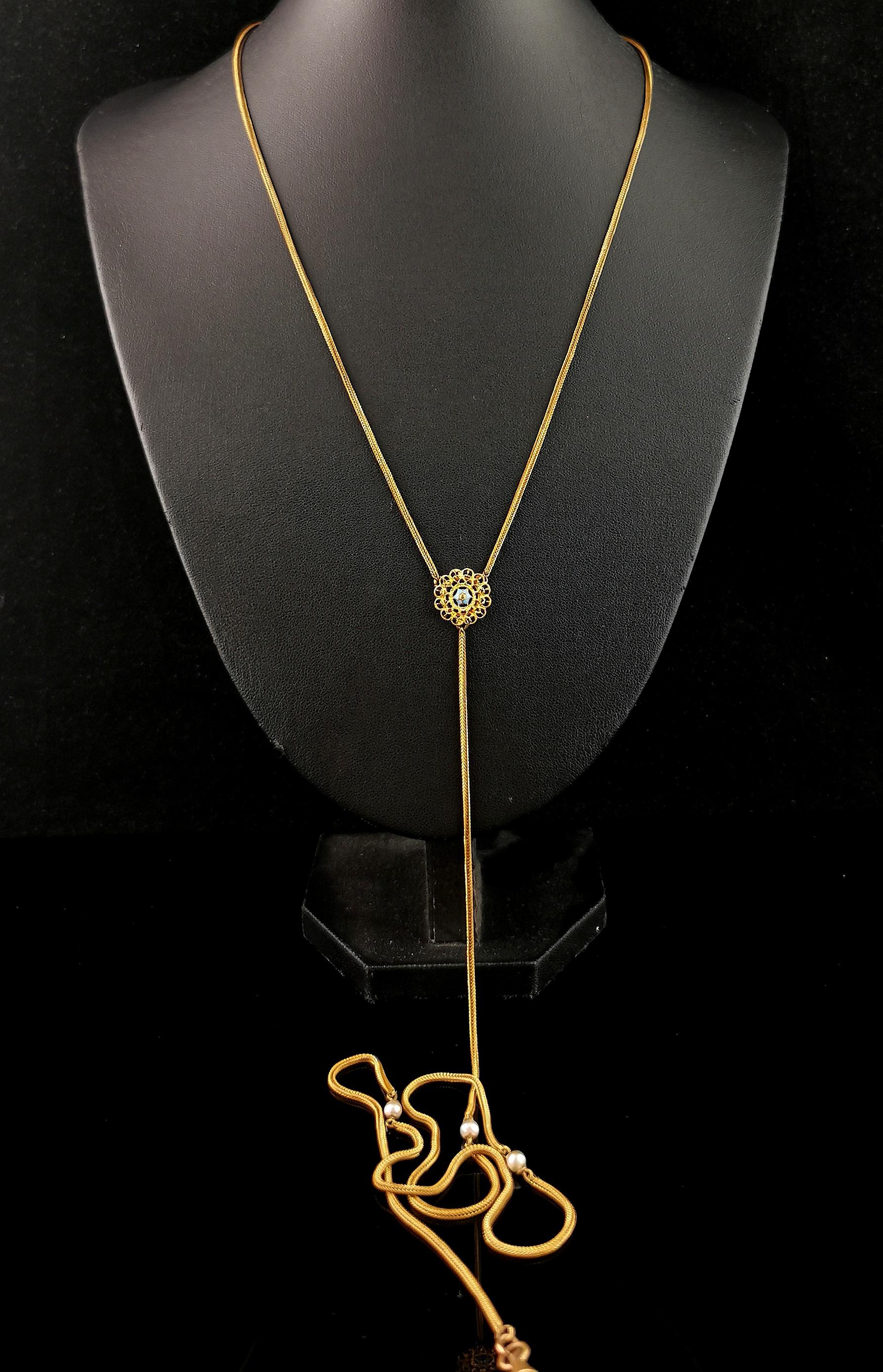 Edwardian Antique Gold plated lariat chain necklace, Faux pearl, Enamel flower For Sale