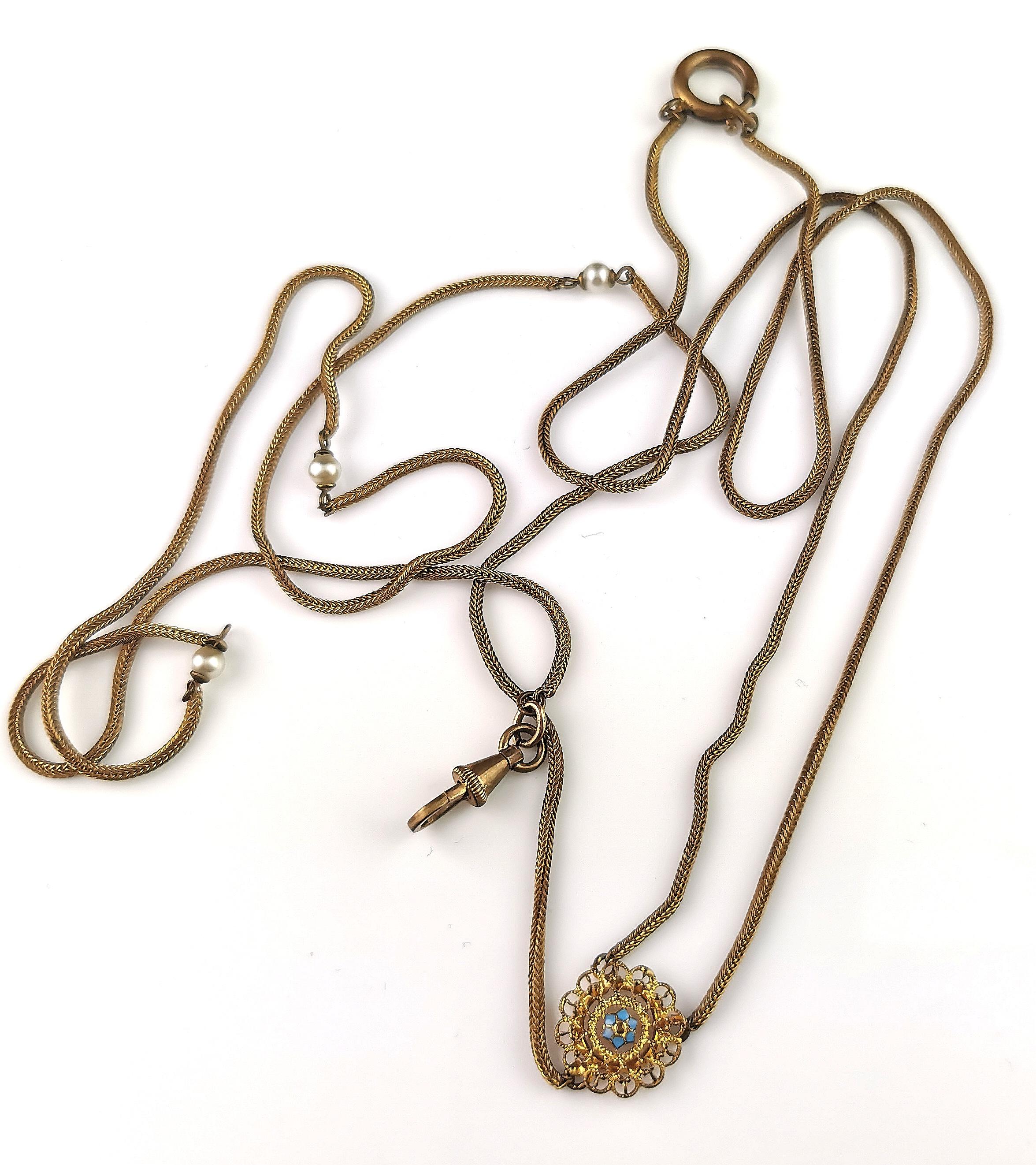 Antique Gold plated lariat chain necklace, Faux pearl, Enamel flower For Sale 3