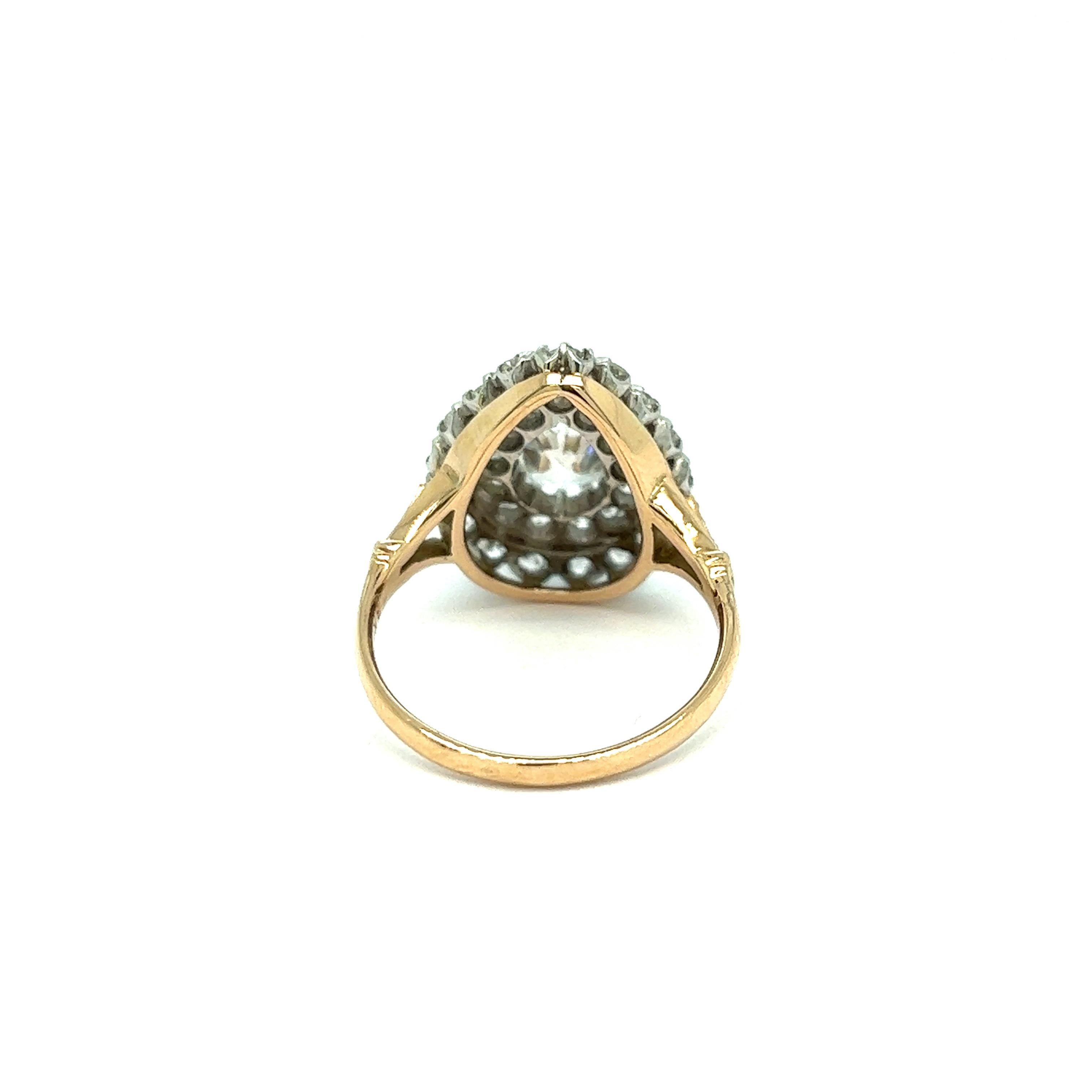 Antique Gold Platinum Diamond Ring In Excellent Condition For Sale In New York, NY