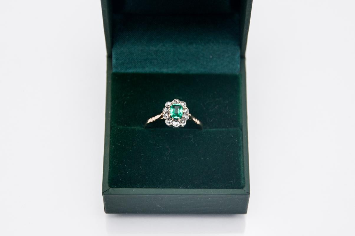 Art Nouveau Antique Gold Ring 0.45ct Clear Emerald and Diamonds, Austria-Hungary, 1890s.
