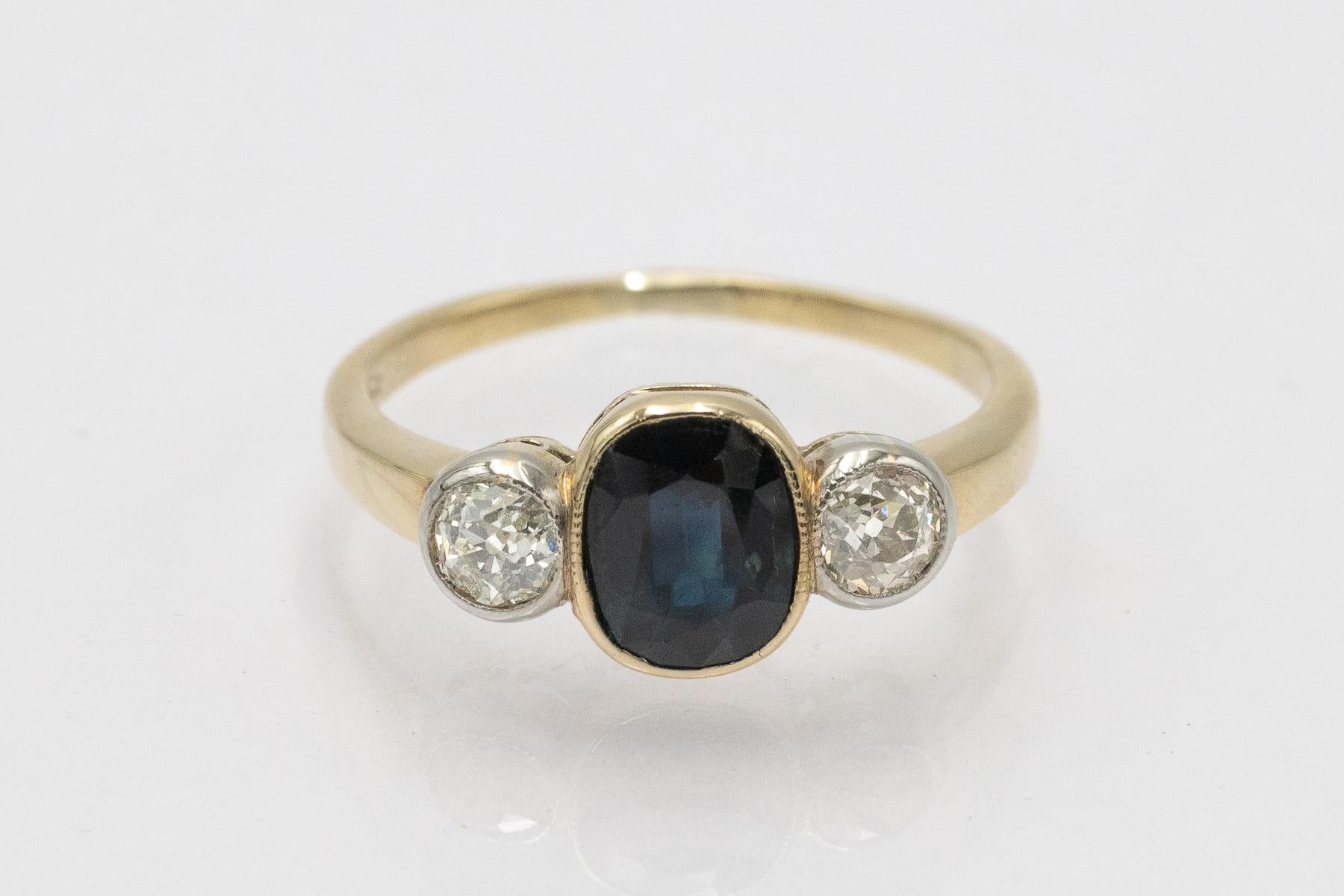 Women's Antique gold ring with sapphire and diamonds, Austria, circa 1930s. For Sale