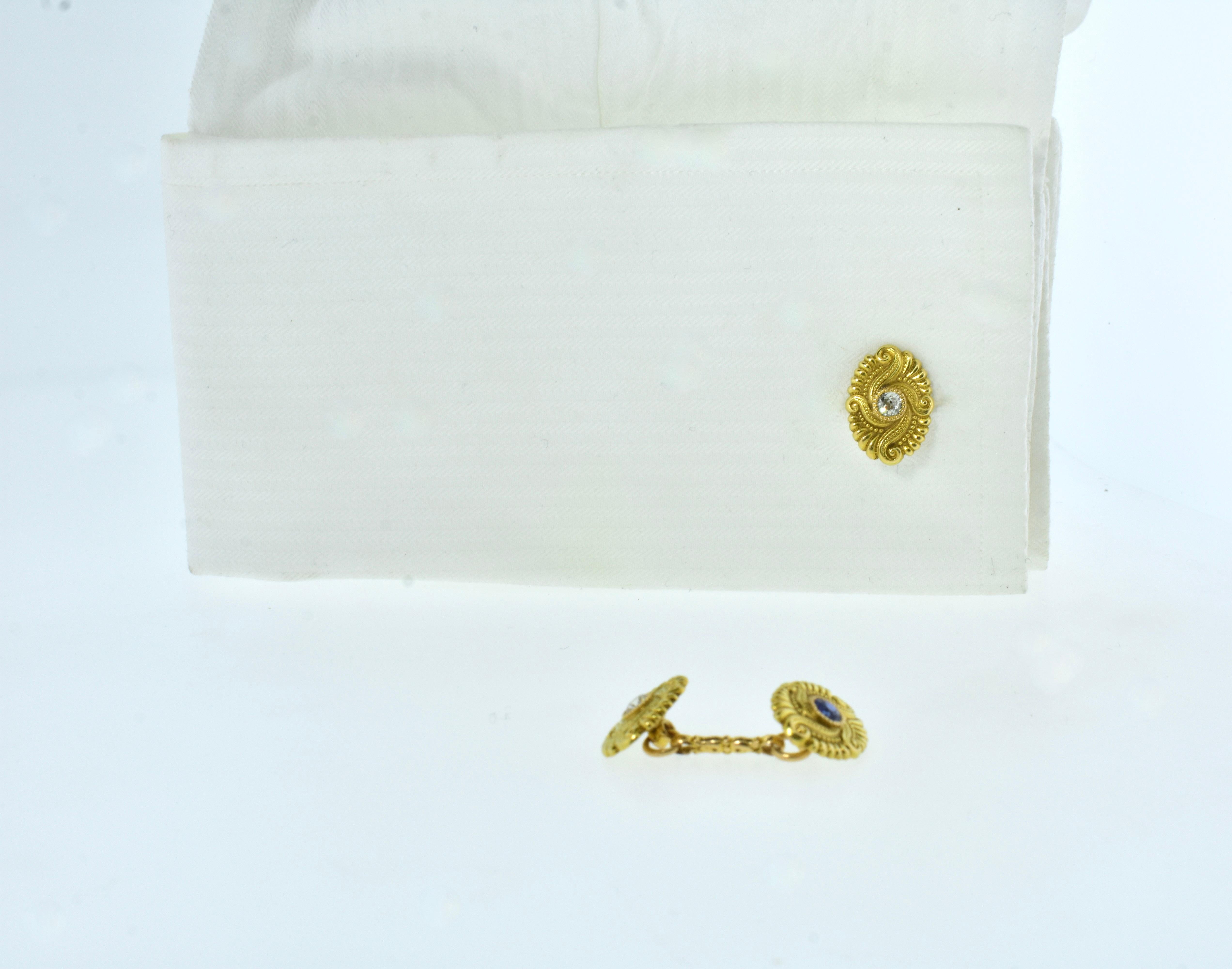 Taille vieille Europe Boutons de manchette anciens en or, saphirs et diamants dos à dos, Art nouveau, vers 1900 en vente