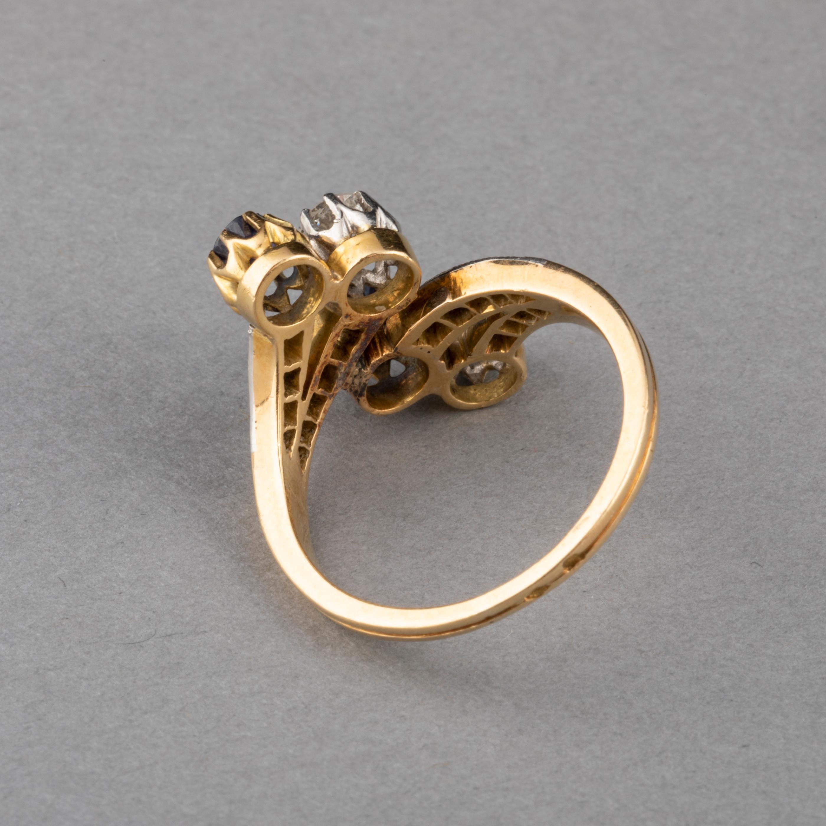 Round Cut Antique Gold Sapphires and Diamonds French Belle Epoque Ring For Sale