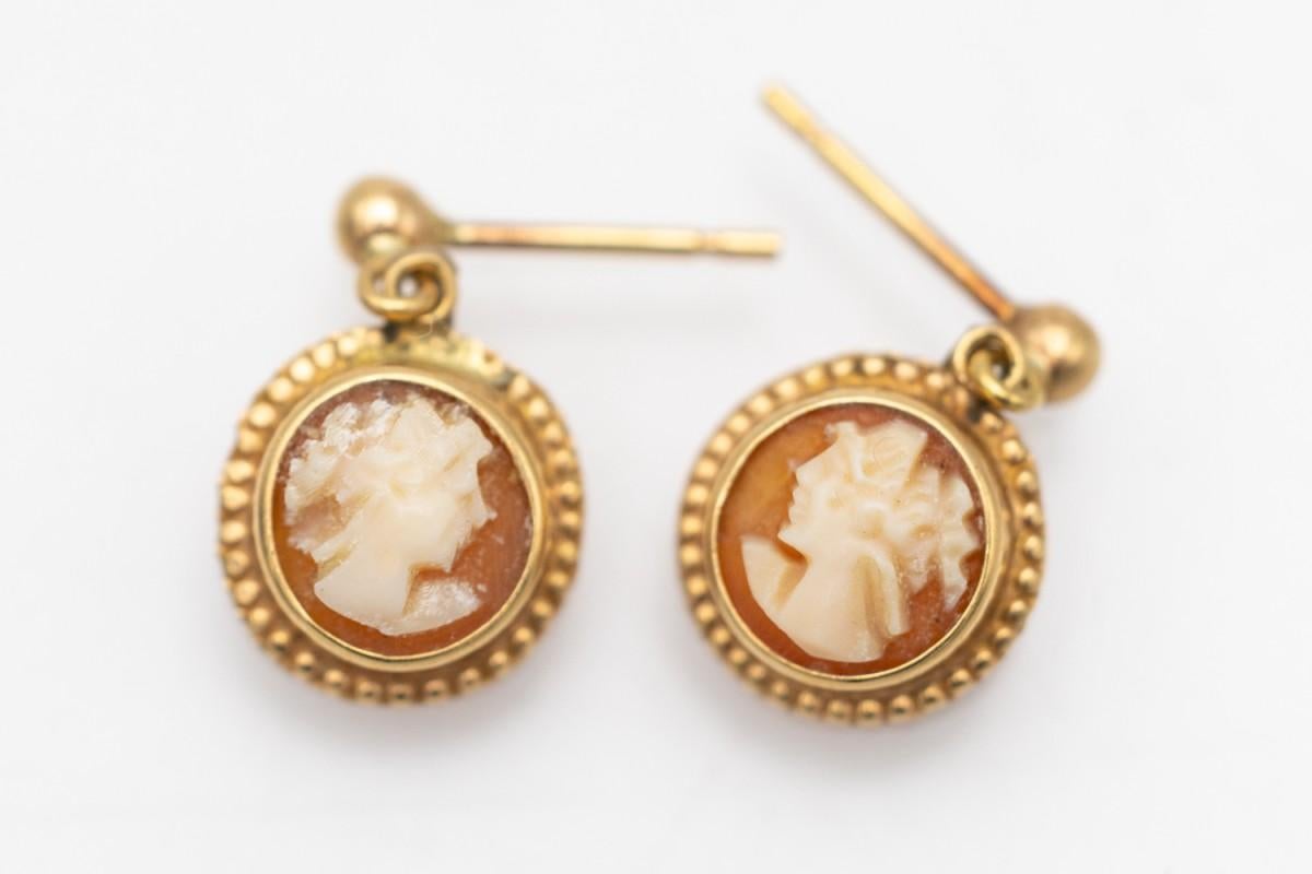 Antique gold set, ring and earrings with cameo, Sweden. In Good Condition For Sale In Chorzów, PL