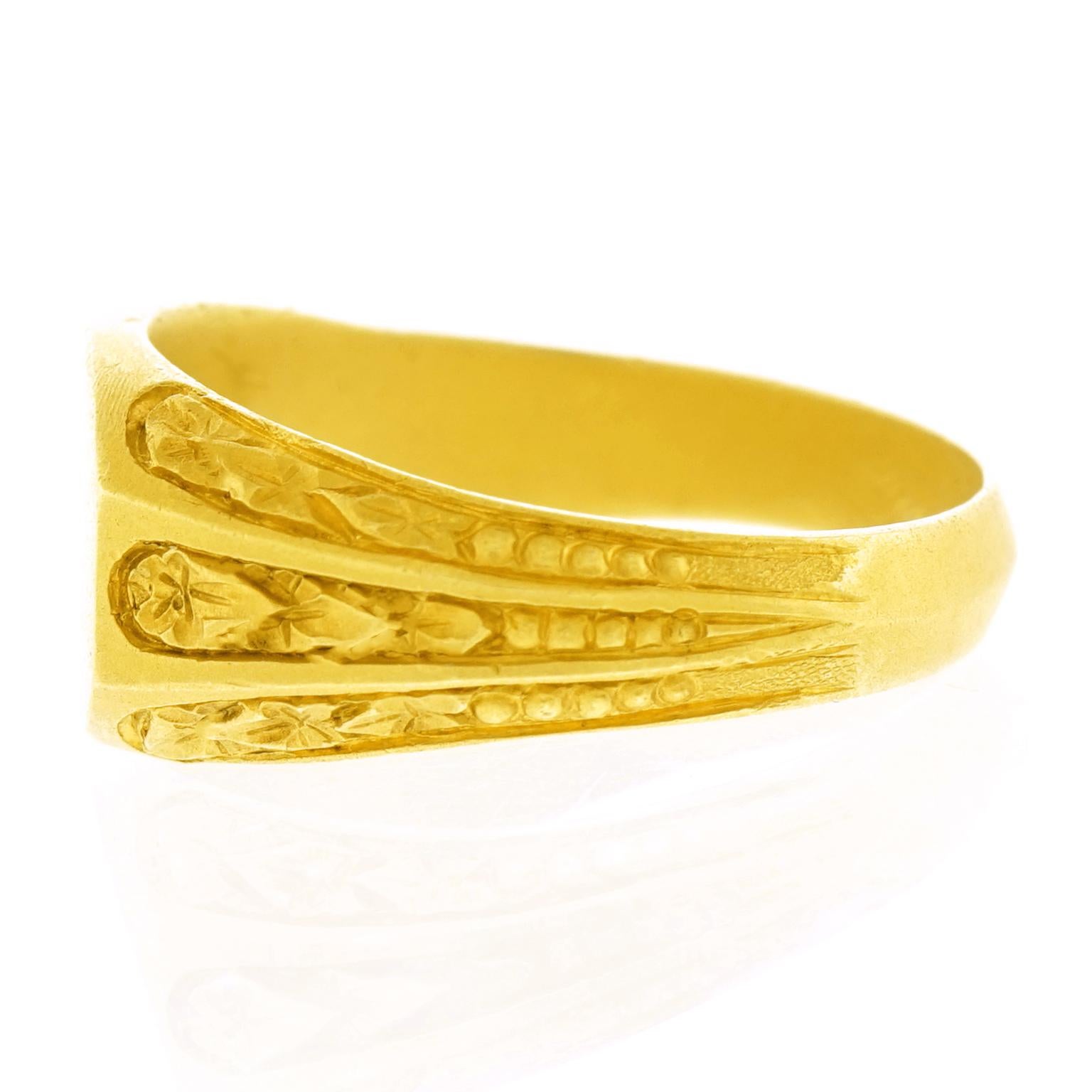 Antique Gold Signet Ring 1