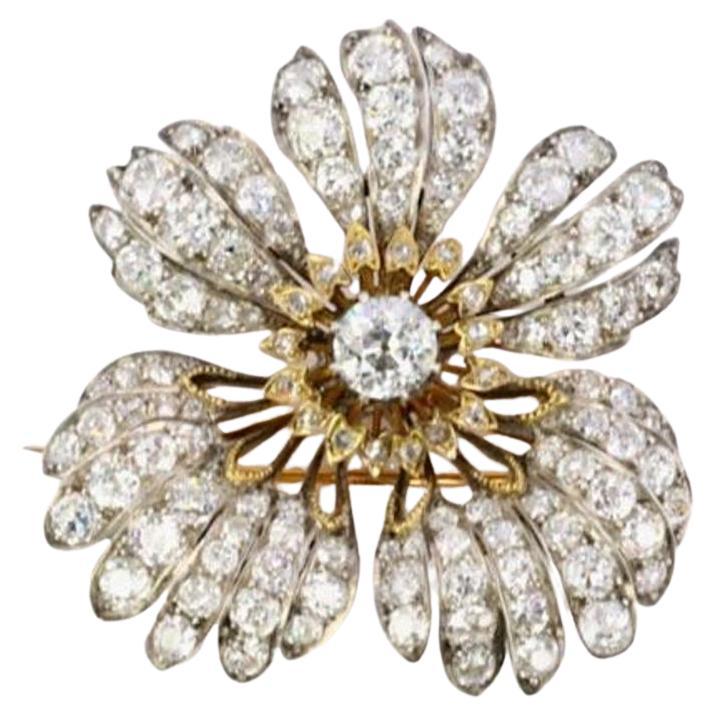 Antiguo broche flor de diamantes de oro y plata