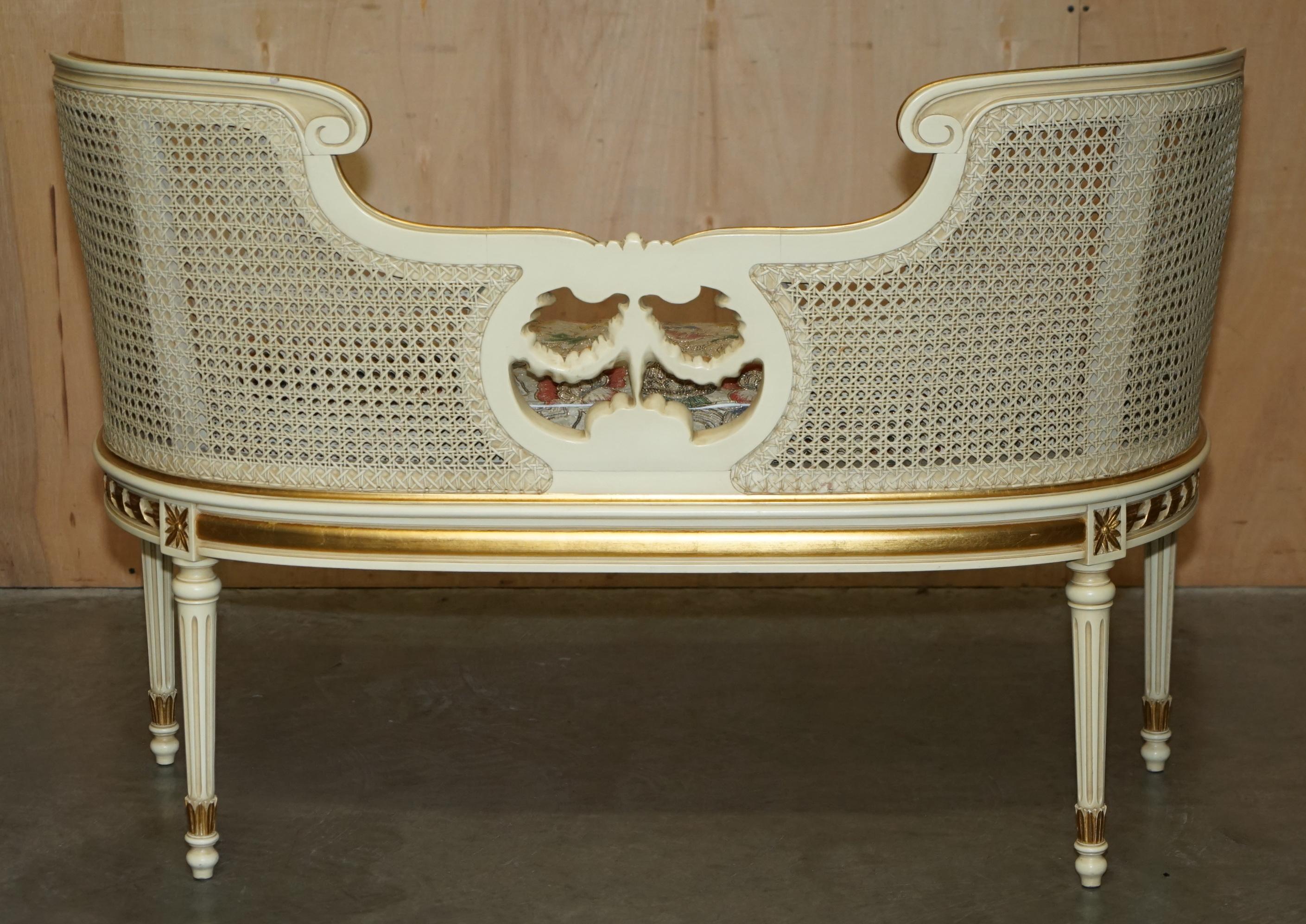 ANTIQUE GOLD & SILVER LEAF EMBROIDERED FRENCH LOUIS BERGERE WiNDOW SEAT BENCH For Sale 5