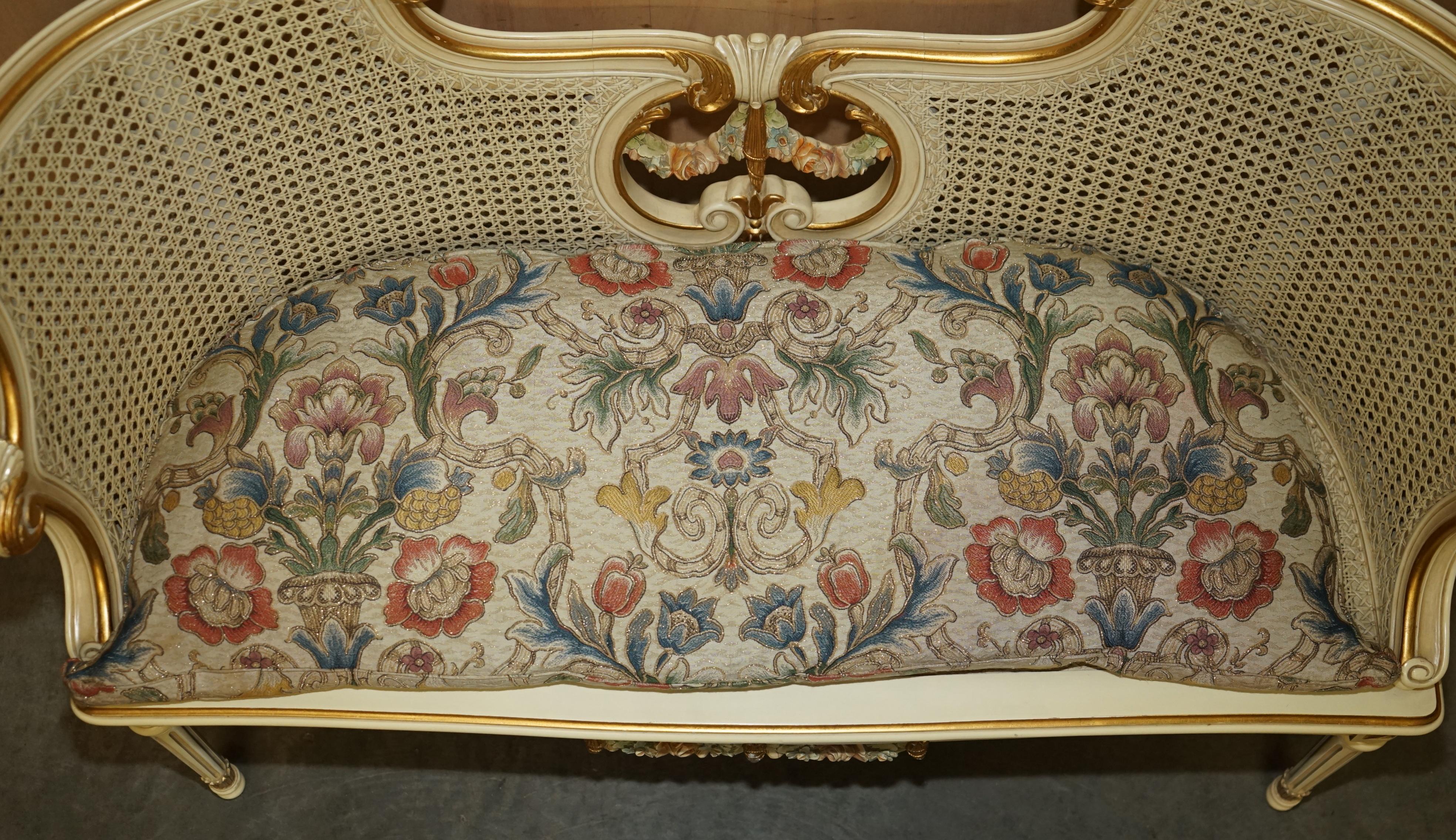 French ANTIQUE GOLD & SILVER LEAF EMBROIDERED FRENCH LOUIS BERGERE WiNDOW SEAT BENCH For Sale