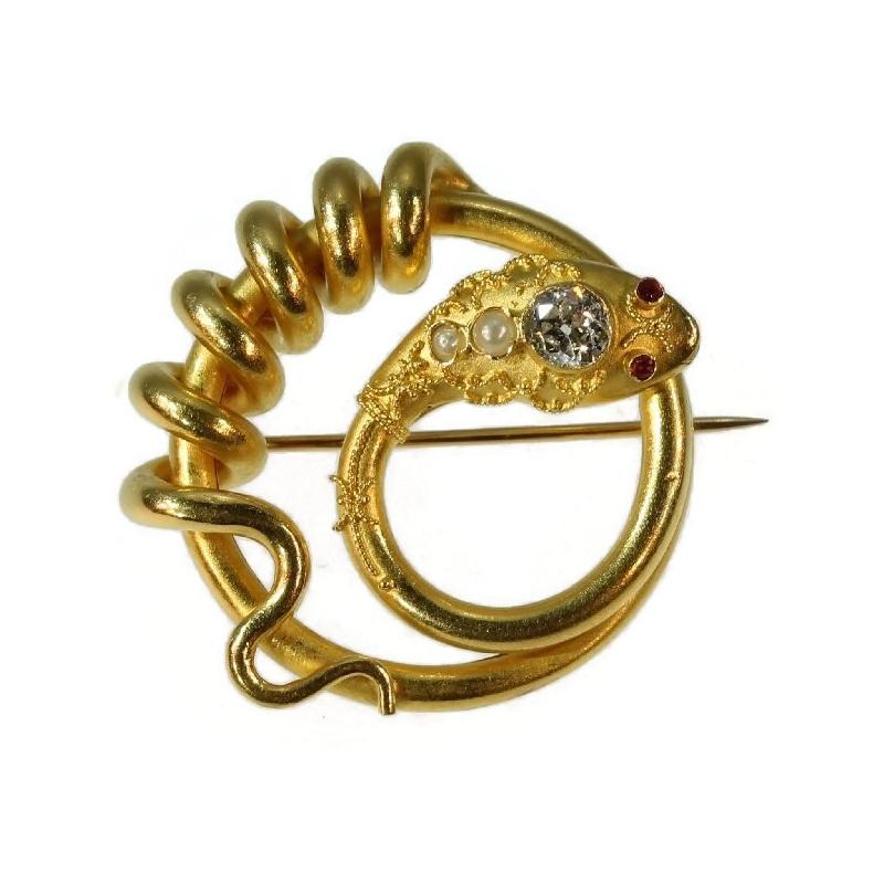 Victorian Antique Gold Snake or Serpent Brooch with Big Diamond For Sale