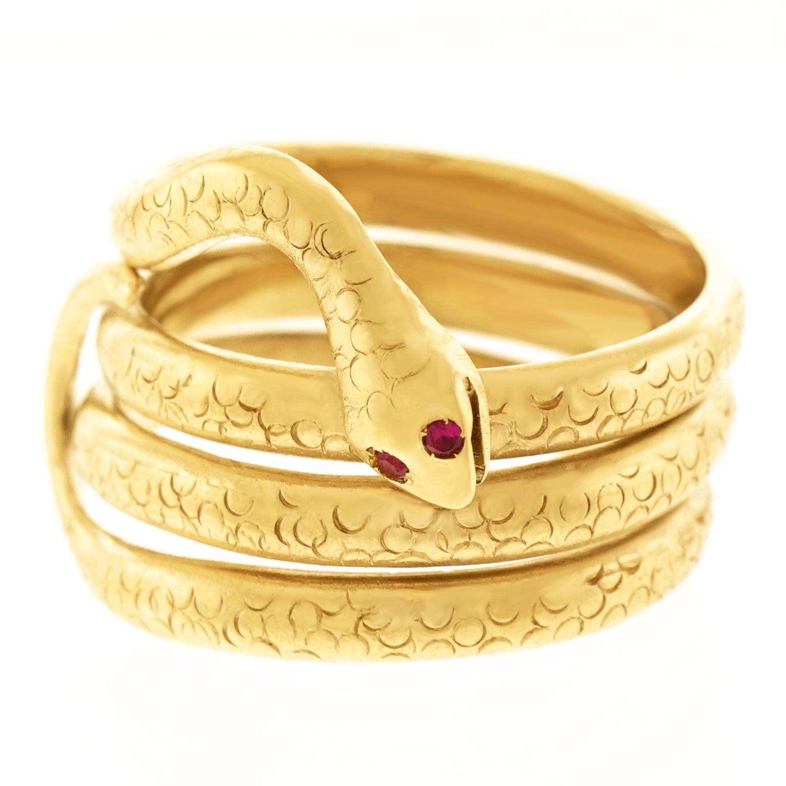Antique Gold Snake Ring In Excellent Condition In Litchfield, CT