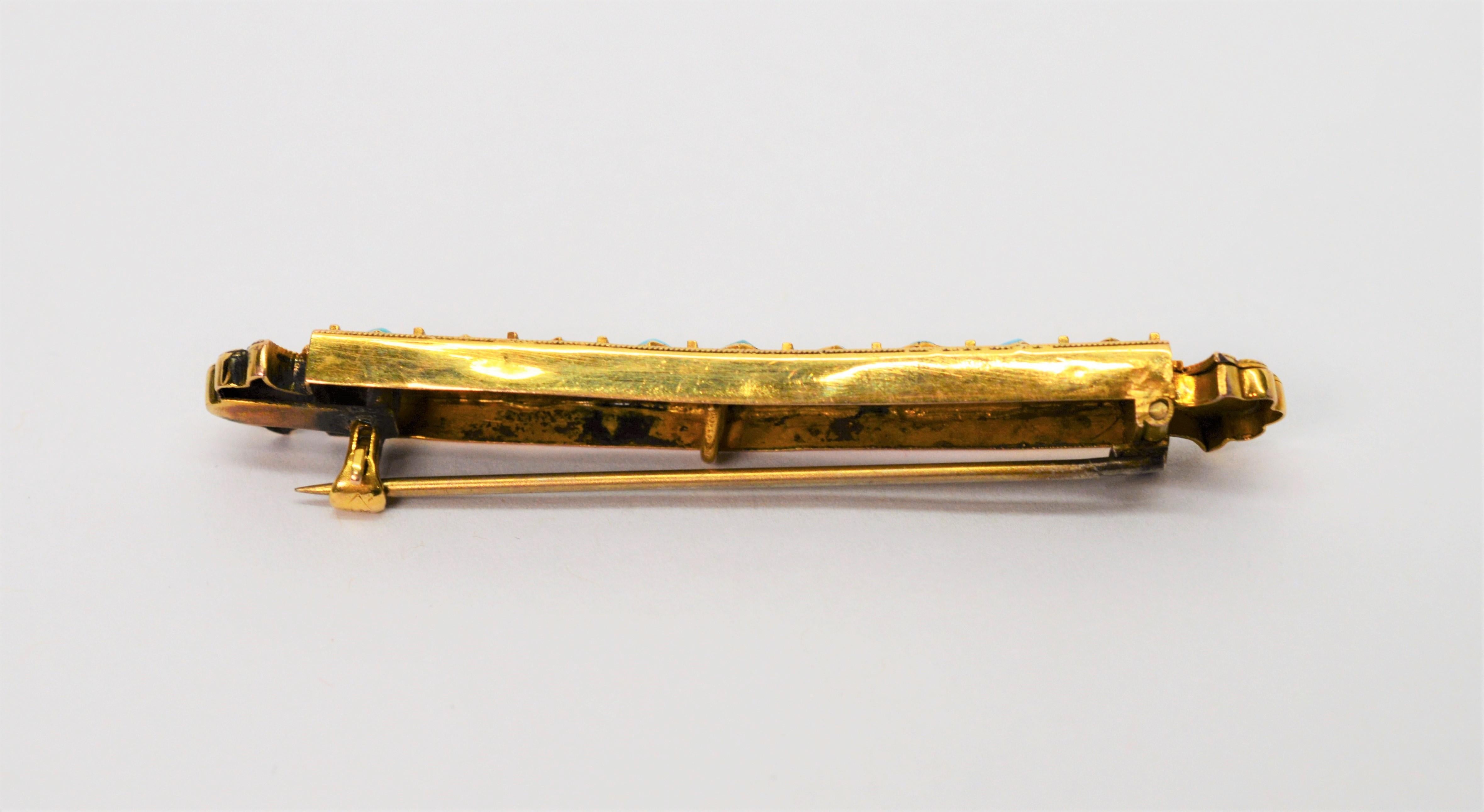 Art déco Broche ancienne en forme de barre en or et turquoise en vente