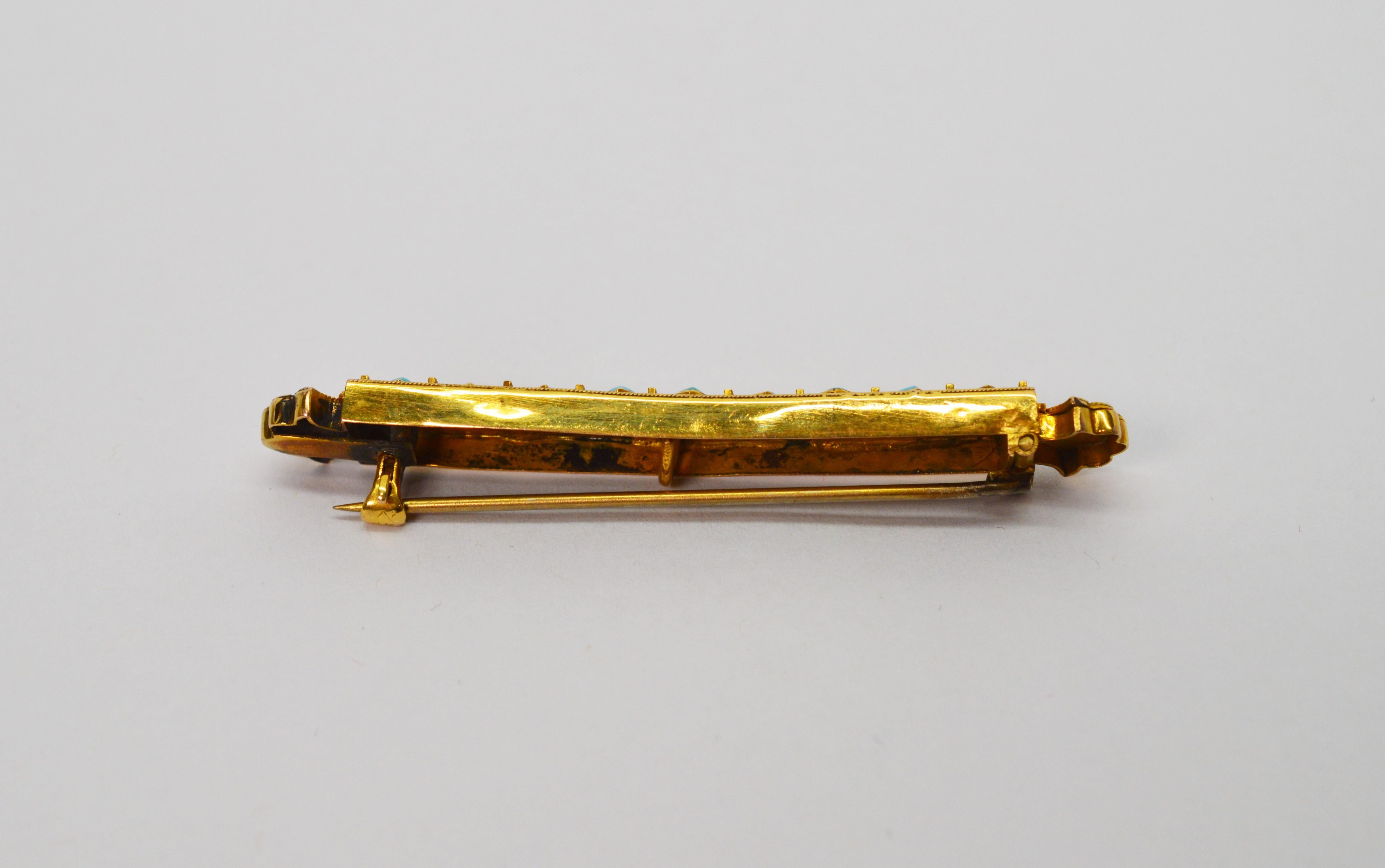 Broche ancienne en forme de barre en or et turquoise Pour femmes en vente