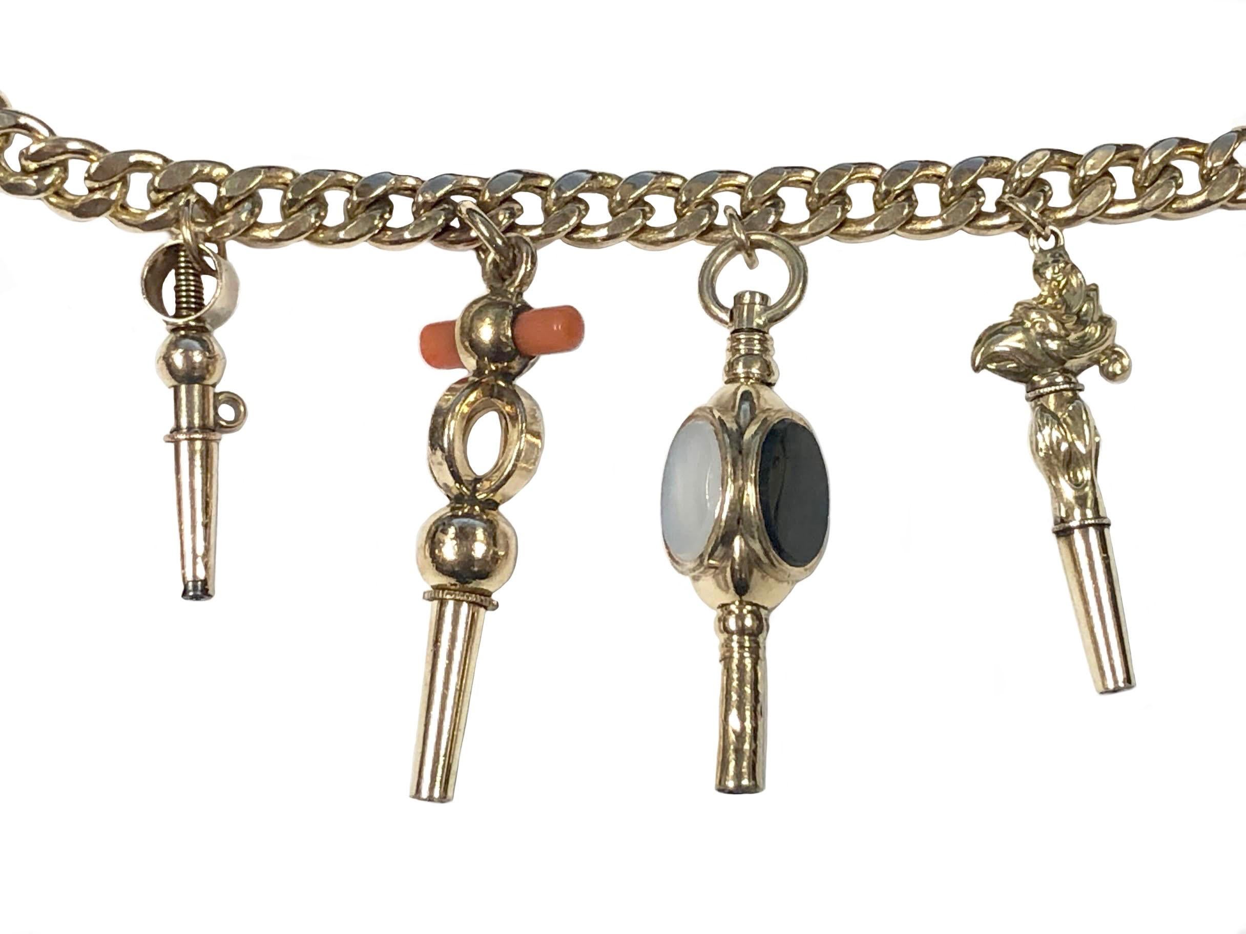 Antikes Golduhr-Schlüsselarmband mit Knopfleiste im Zustand „Hervorragend“ im Angebot in Chicago, IL