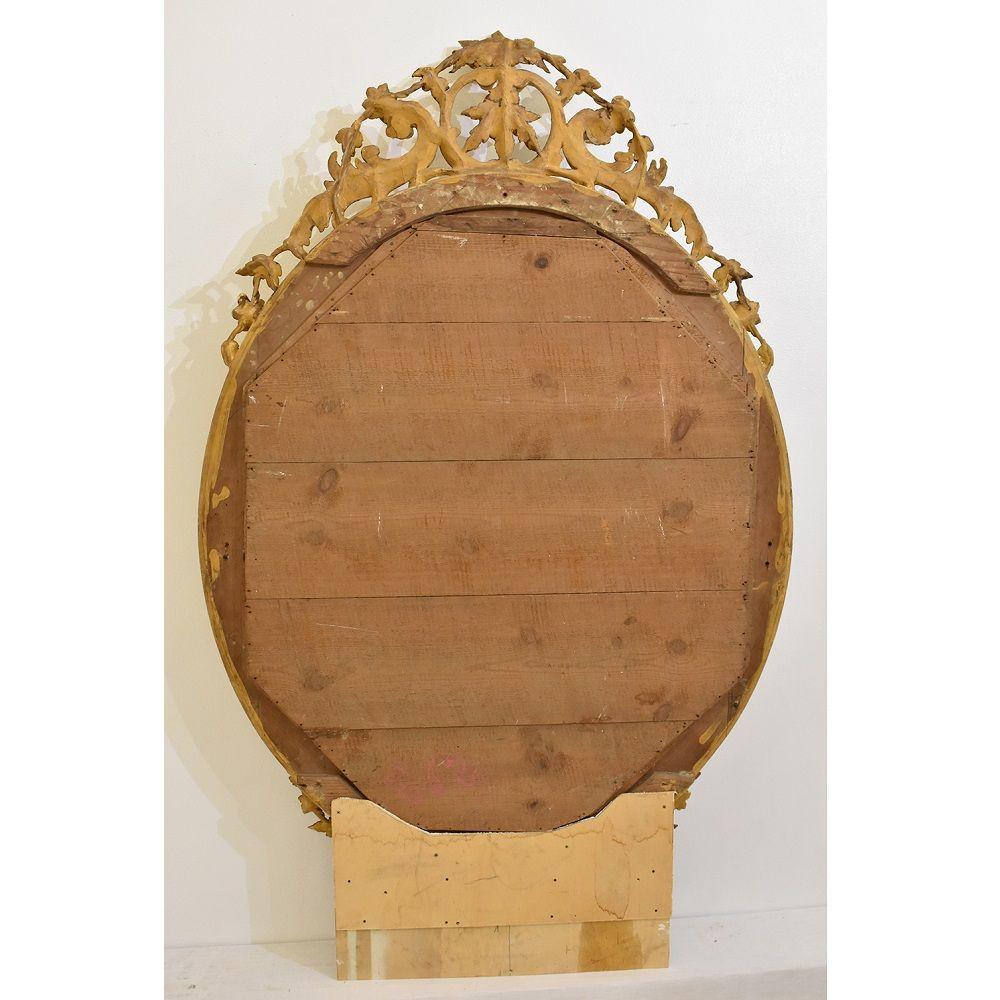 19th Century Antique Golden Mirror, Oval Wall Mirror, Gold Leaf Frame, XIX Century For Sale