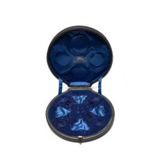 Antique Goldsmiths & Silversmiths Company Fitted Circular Presentation Case, 112