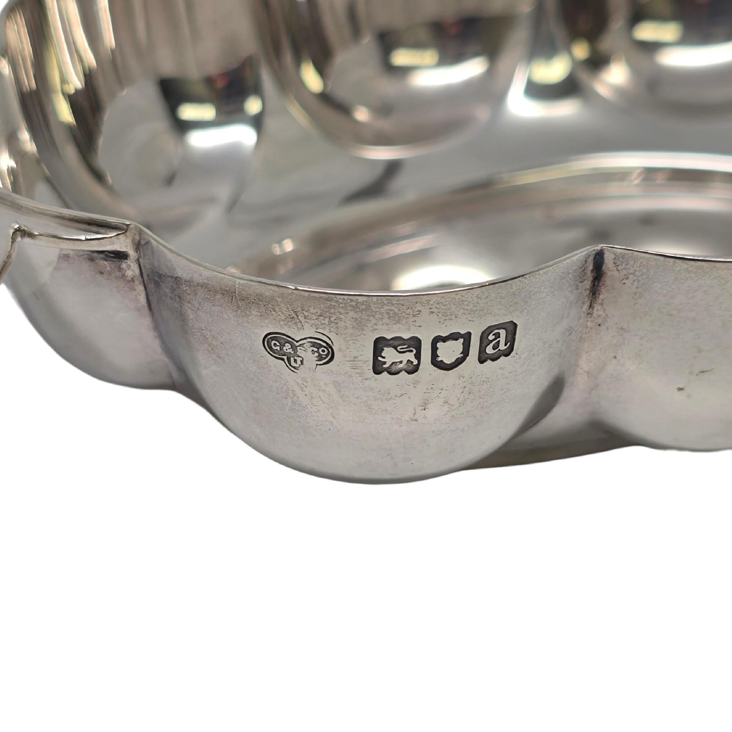 Antica ciotola Quaich ovale smerlata in argento Sterling Goldsmiths & Silversmiths 23223 in vendita 3