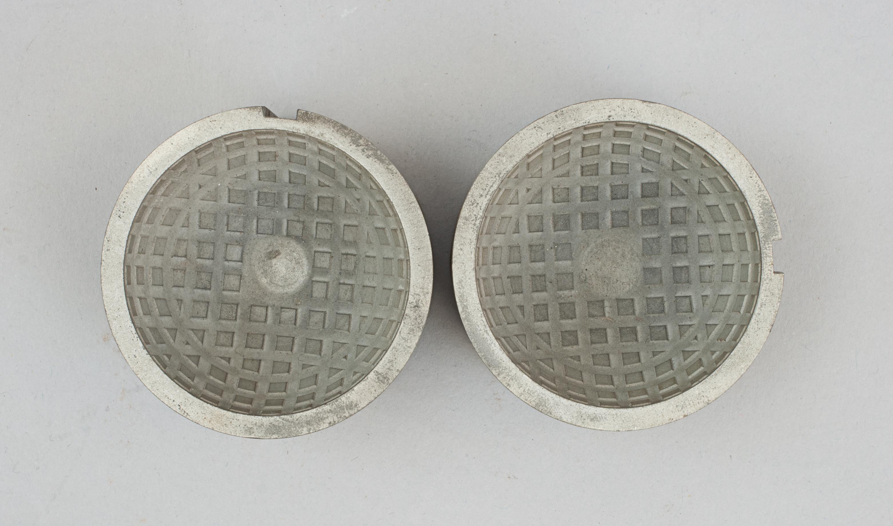 British Antique Golf Ball Mould, Square Mesh Pattern. For Sale