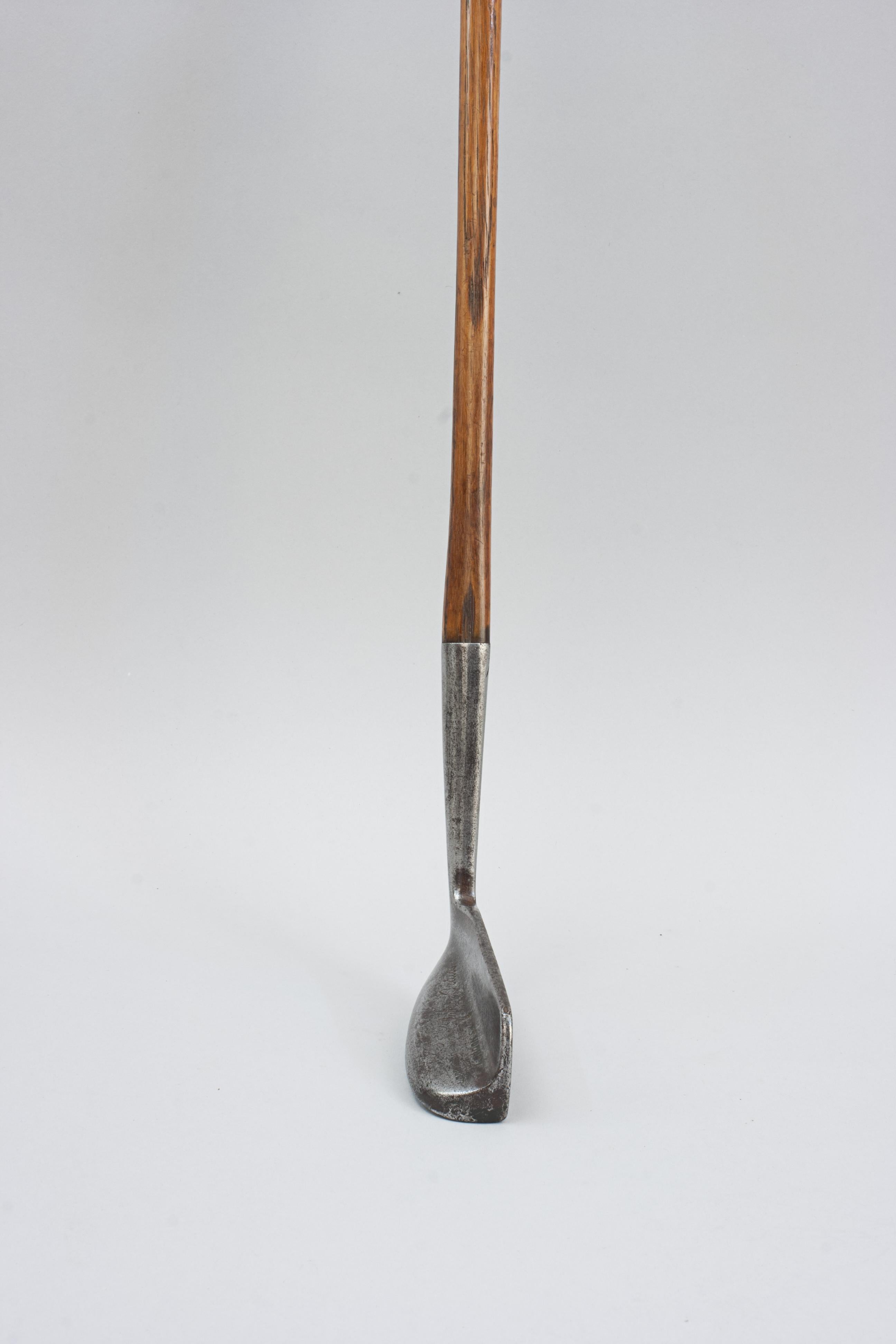 Antique Golf Club, Orion Putter By James Braid In Good Condition For Sale In Oxfordshire, GB