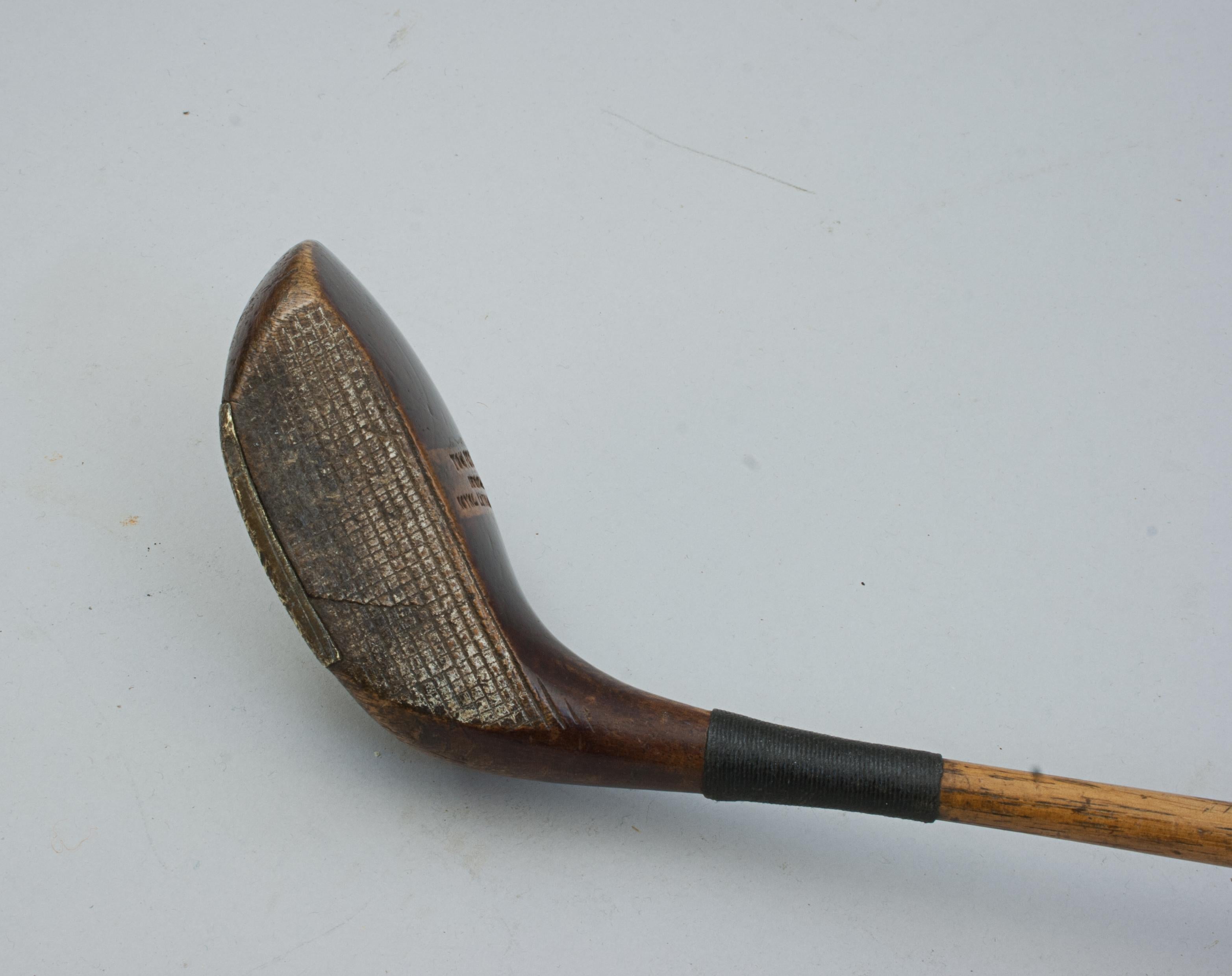 Legno Antico bastone da golf, cucchiaio di Tom Fernie in vendita