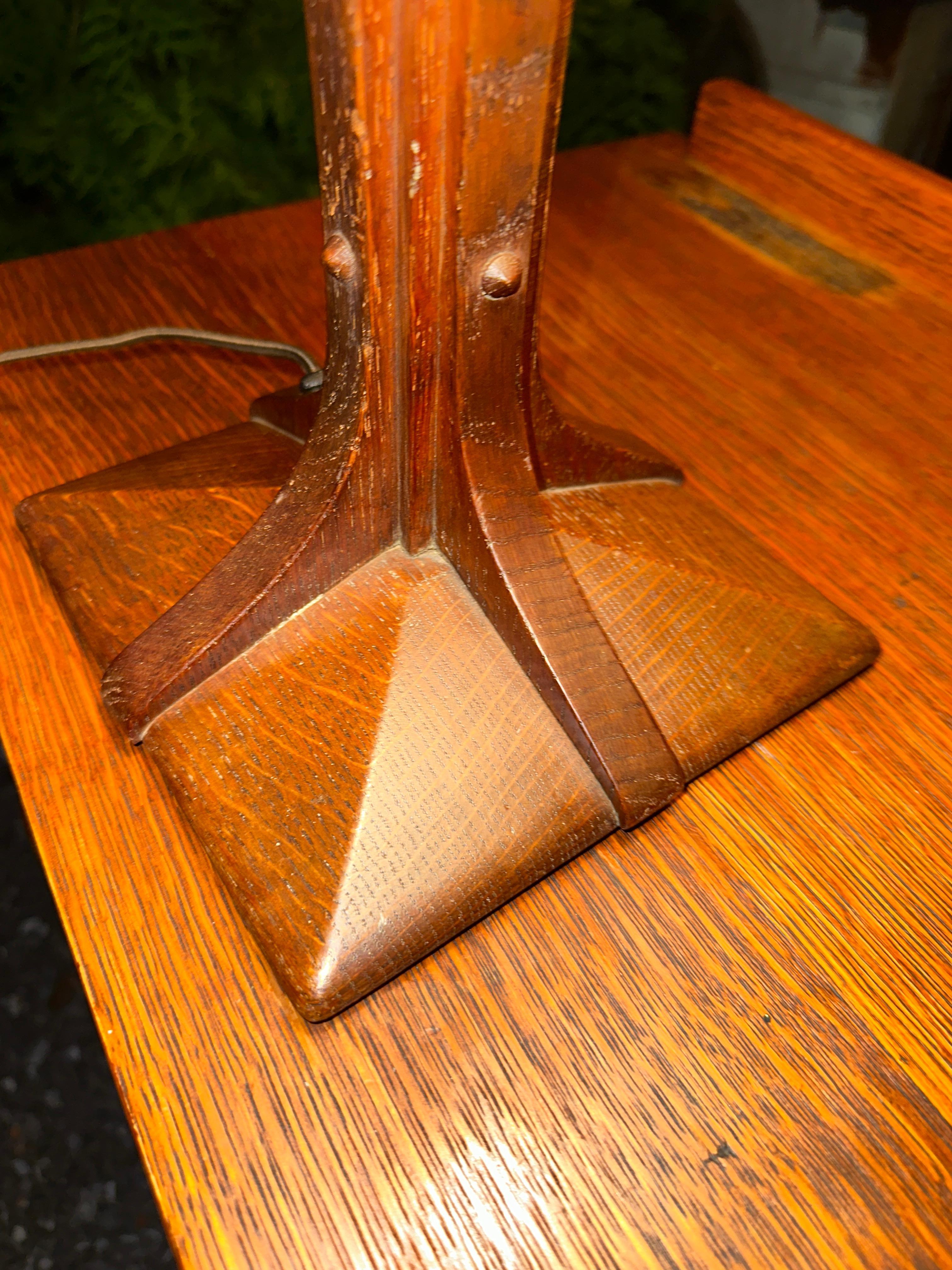 Lampe de table Gustav Stickley ancienne - W7887 en vente 2
