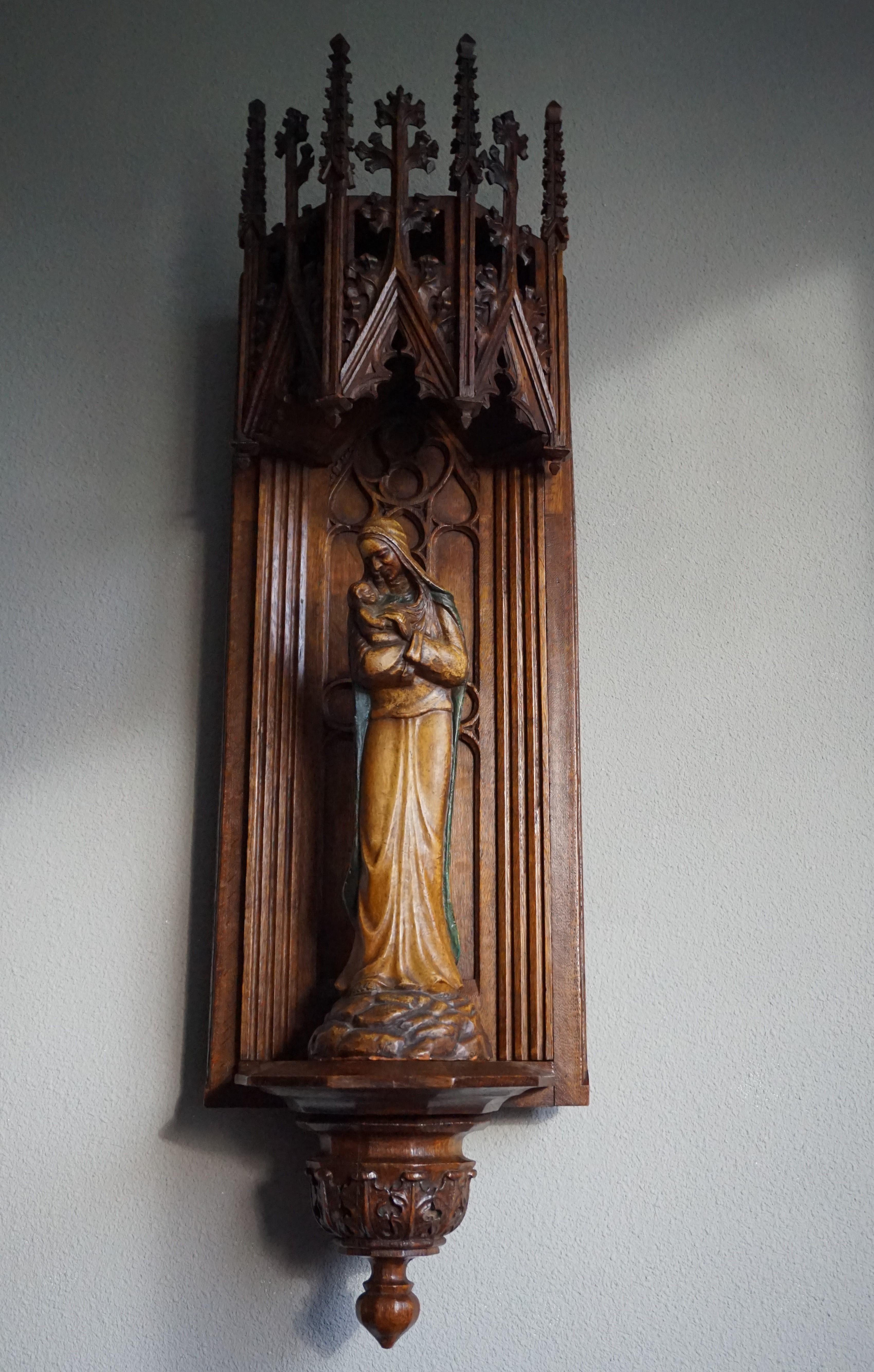 Antique Good Size and Hand Carved Gothic Revival Statue or Saint Console Bracket 6