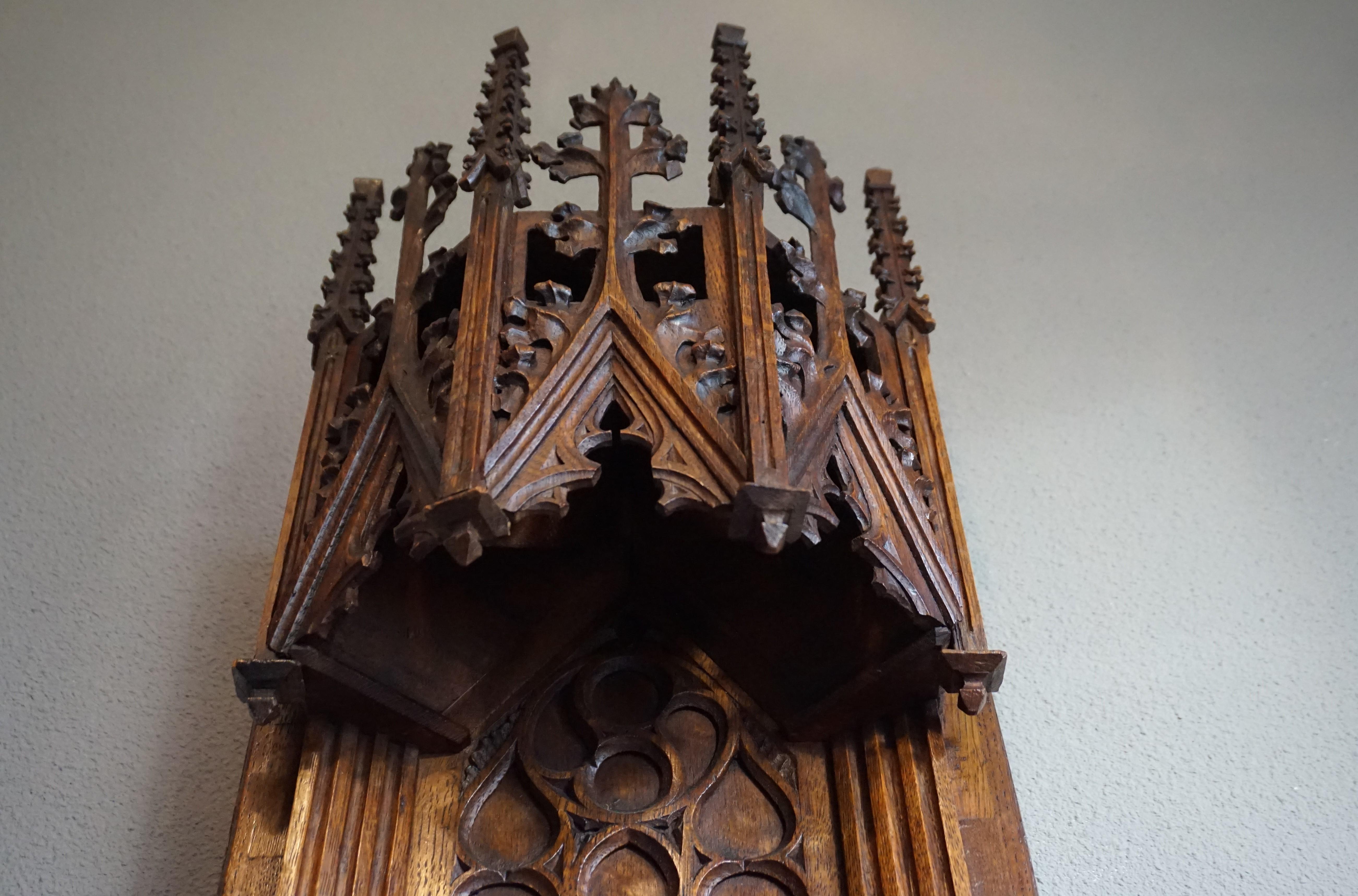 Dutch Antique Good Size and Hand Carved Gothic Revival Statue or Saint Console Bracket