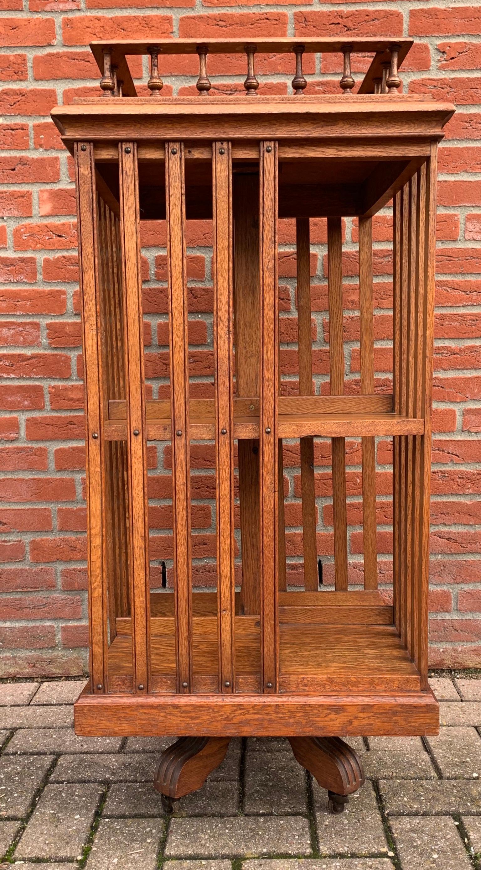 Antique & Good Size Early 1900s Tiger Oak Revolving Bookcase on Original Wheels For Sale 1
