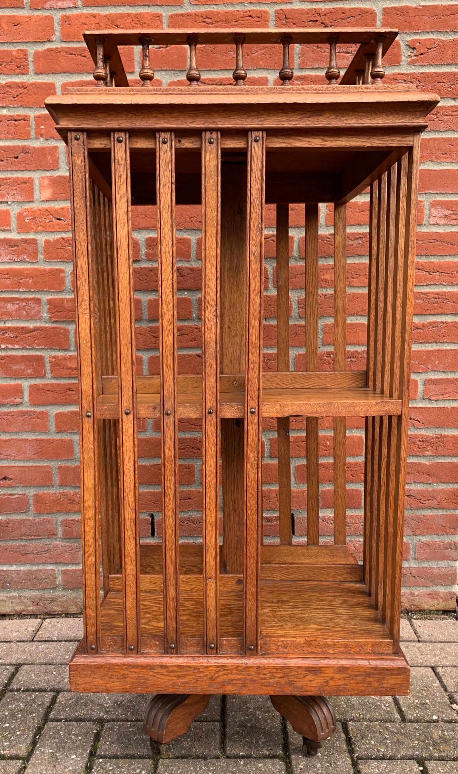 Antique & Good Size Early 1900s Tiger Oak Revolving Bookcase on Original Wheels For Sale 8