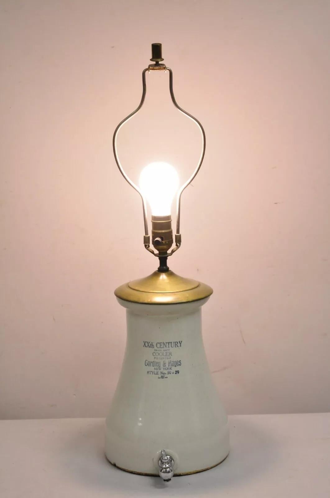 Antike Gordley & Hayes Salzglasierte Steingut- Zitronenschalen-Tischlampe, Zitronenform, Gordley & Hayes im Angebot 3