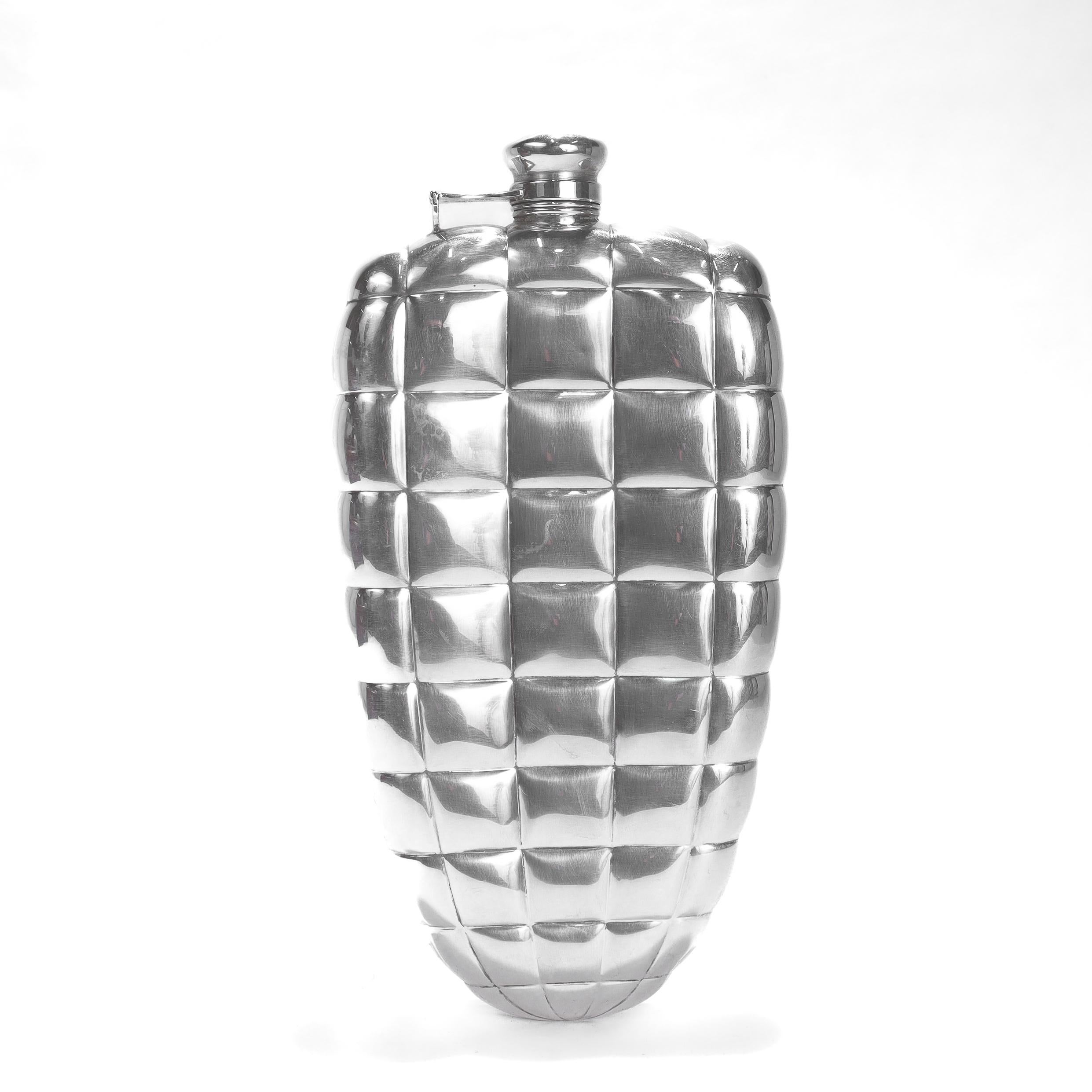 Antique Gorham 1 Pint Sterling Silver Art Deco Blimp or Dirigible Quilted Flask In Good Condition For Sale In Philadelphia, PA