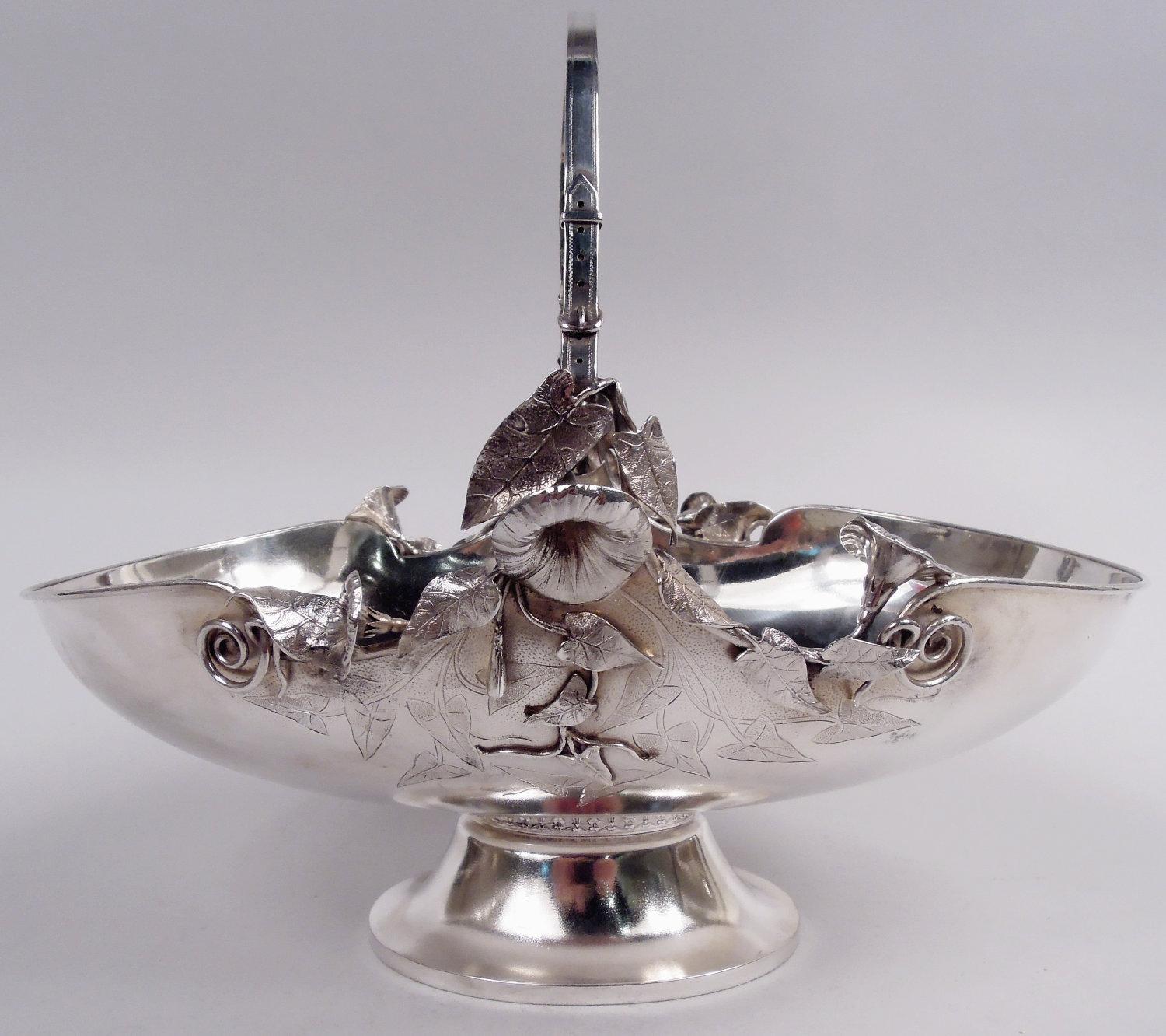 Américain Panier à nénuphar en argent sterling antique Gorham Aesthetic de 1874 en vente