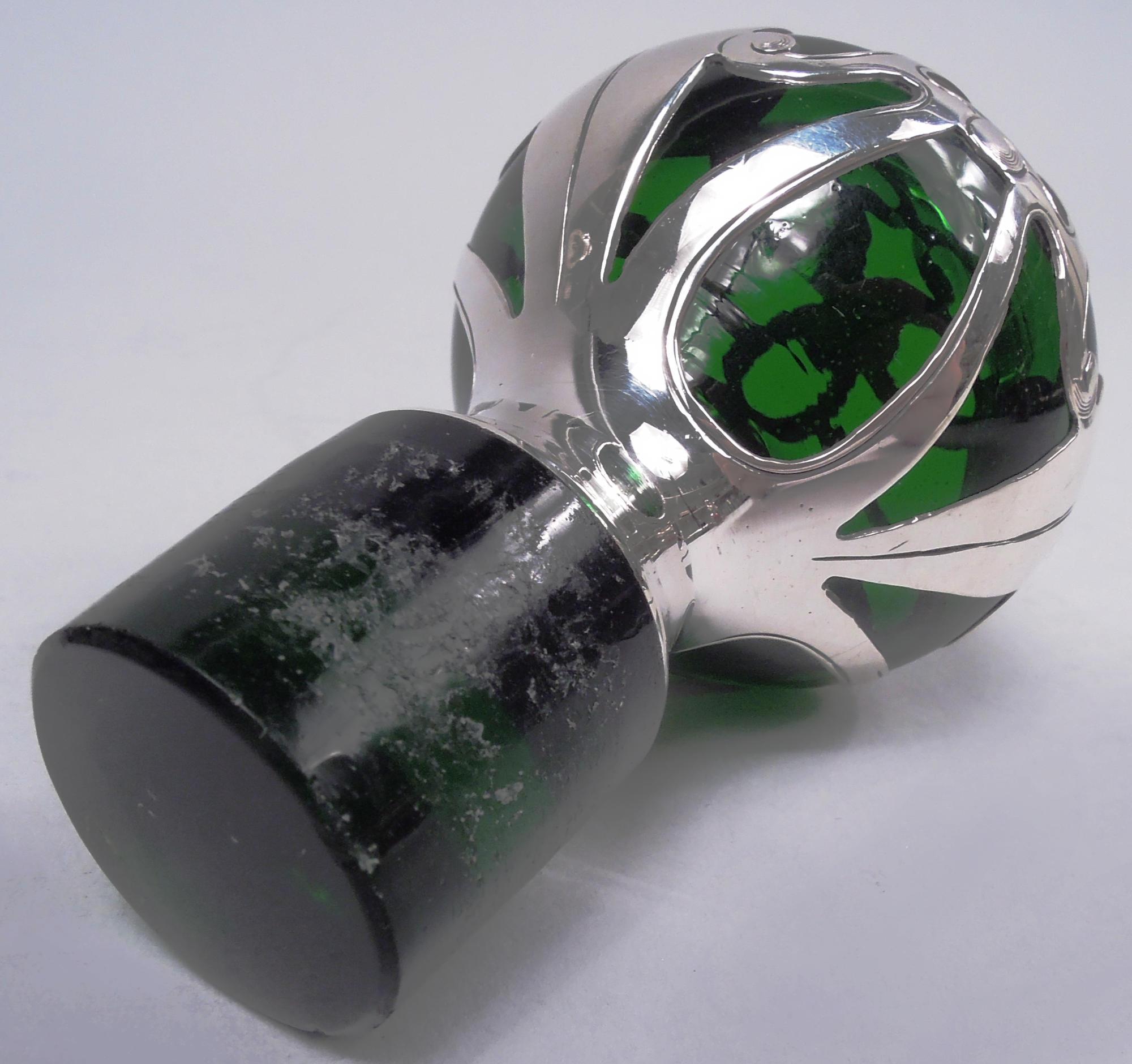20ième siècle Antique parfum Art Nouveau Gorham recouvert d'argent vert en vente