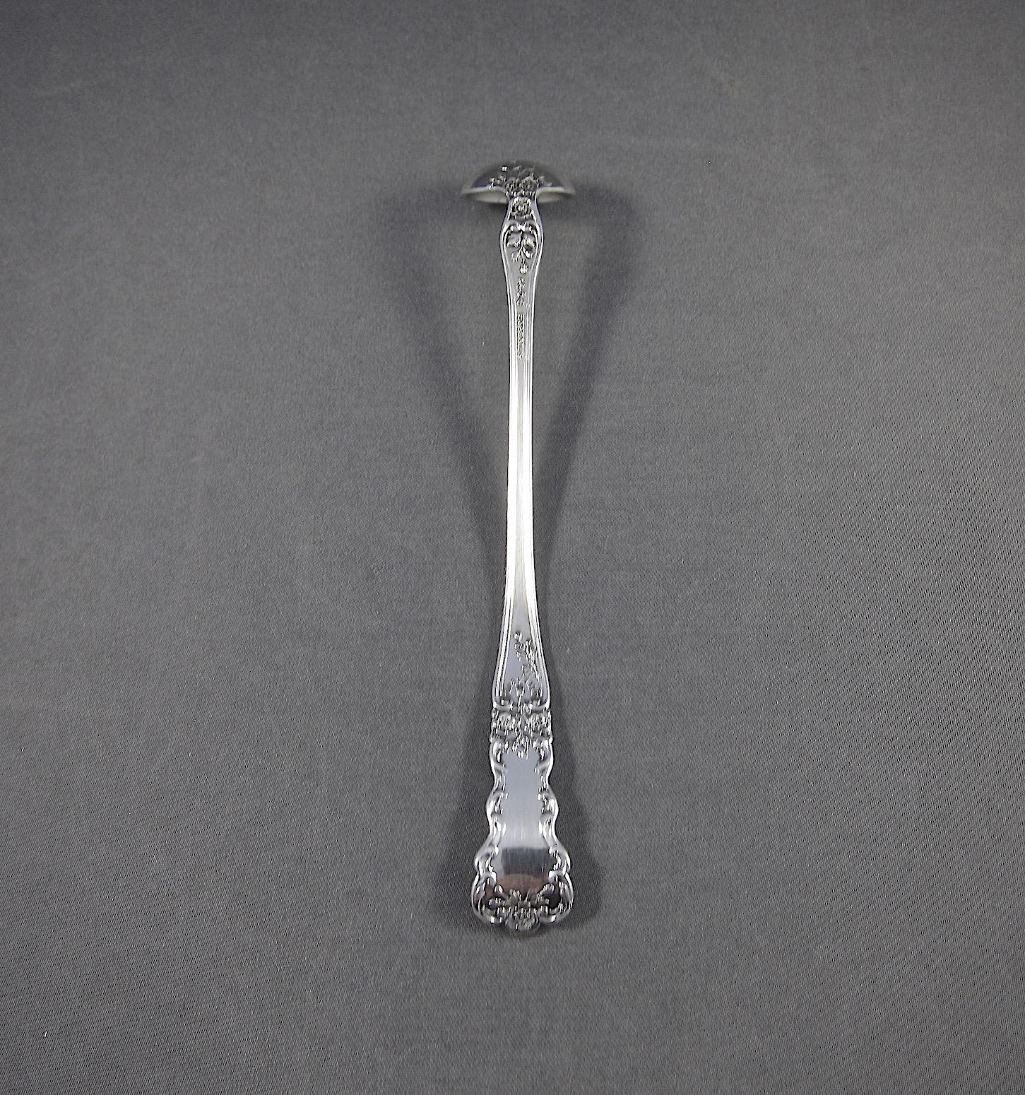 Antique Gorham Buttercup Sterling Silver Mustard Spoon from the Rockefeller Sale In Good Condition In Los Angeles, CA