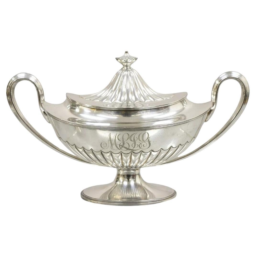 Antiguo Trofeo Gorham Edwardian Chapado en Plata Urna Cubierta Salsera Sopera