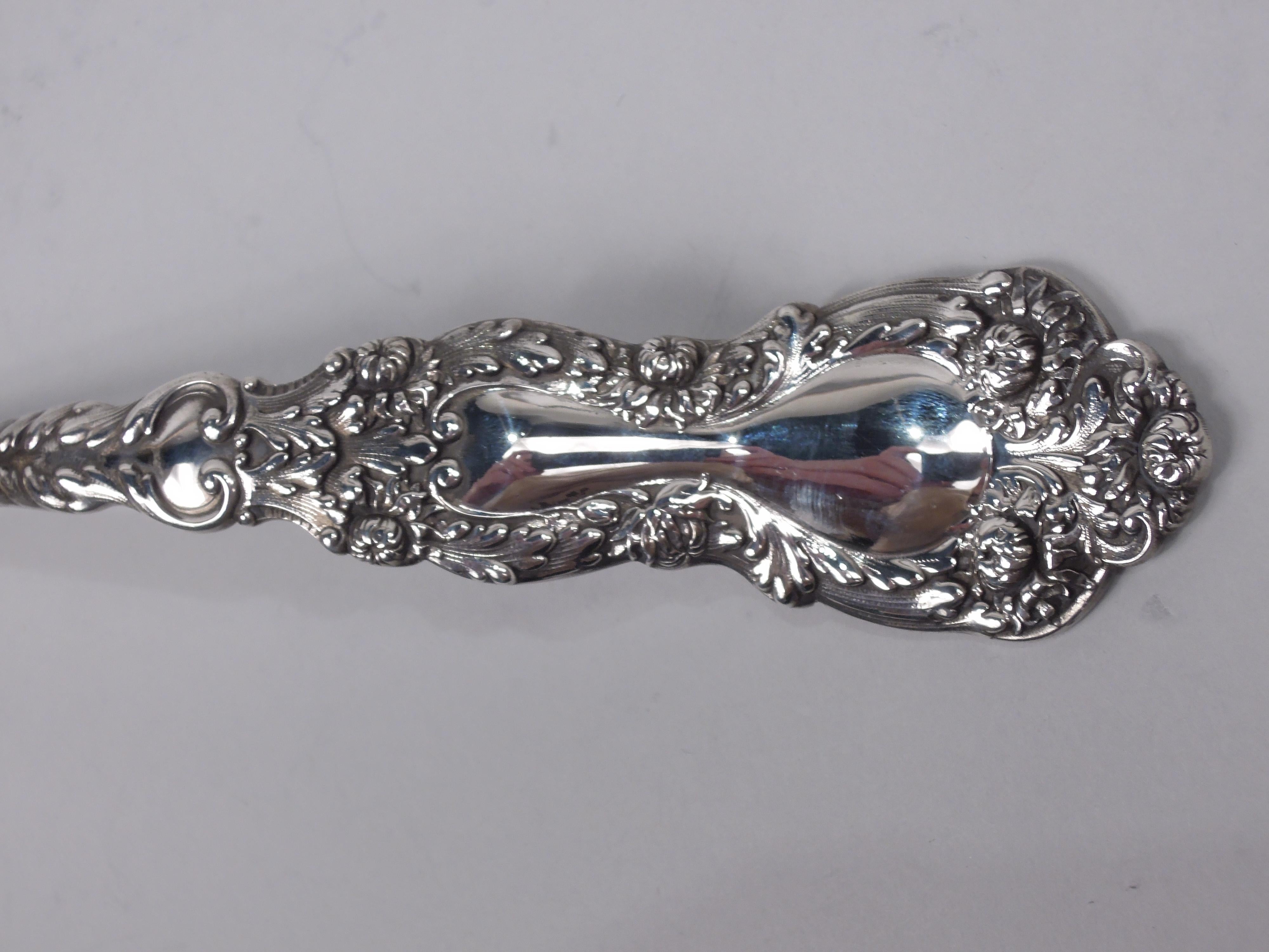 Antique Gorham Imperial Chrysanthemum Sterling Silver Soup Ladle In Good Condition For Sale In New York, NY