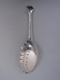 Antique Gorham Ivy Victorian Sterling Silver Macaroni Server