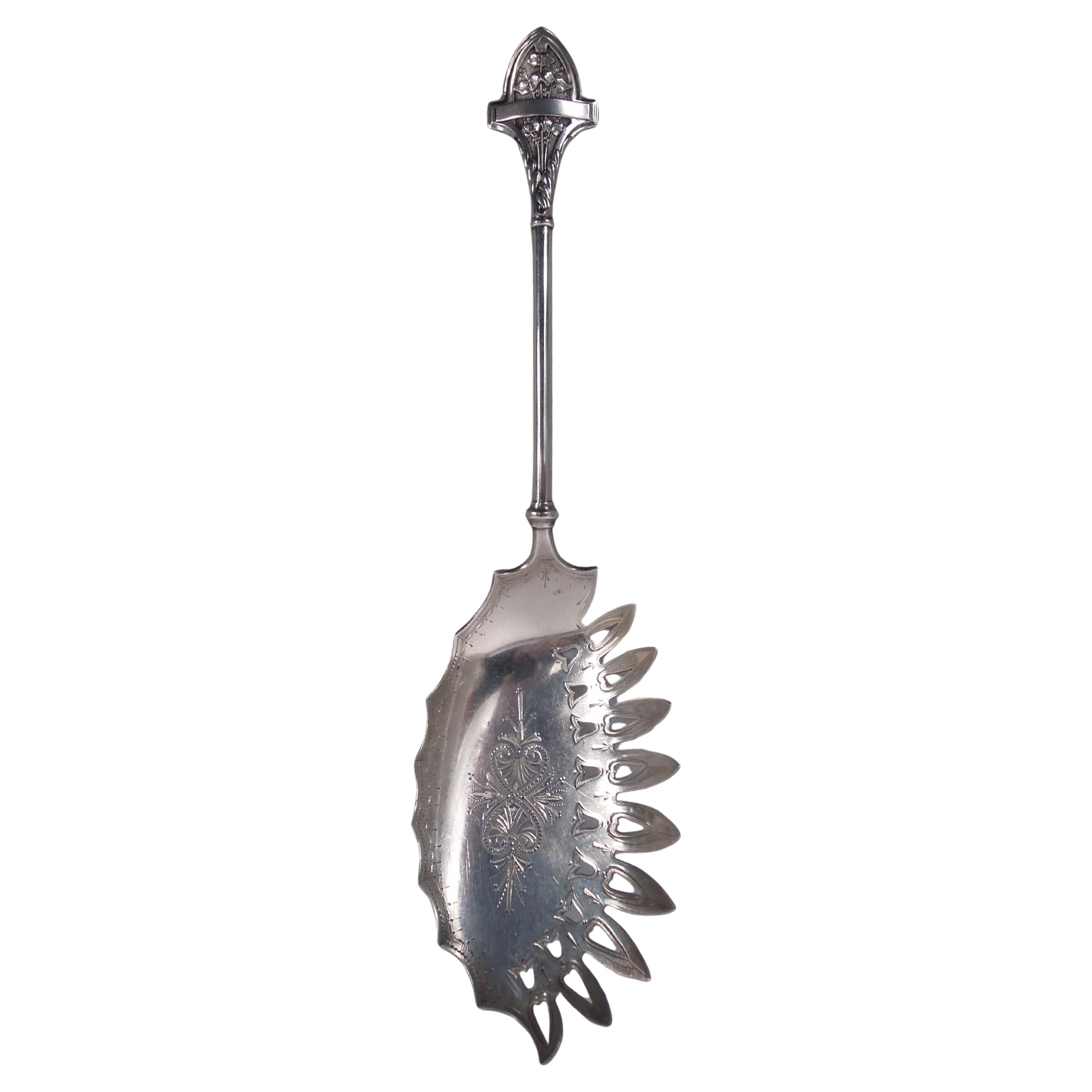 Antique Gorham Ivy Victorian Sterling Silver Macaroni Server